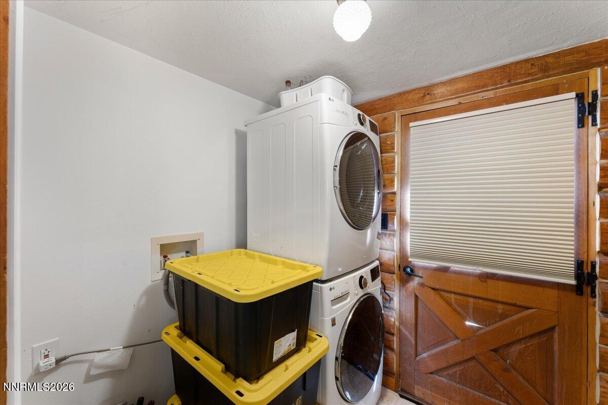 1730 Empire Road Property Photo 8