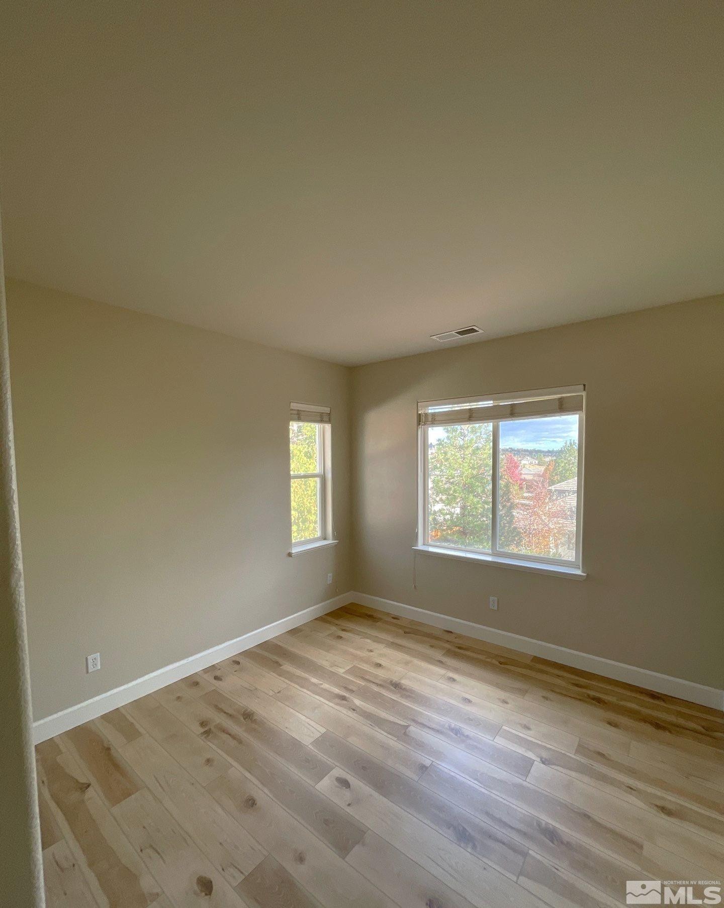 1850 Sun Shadow Court Property Photo 20
