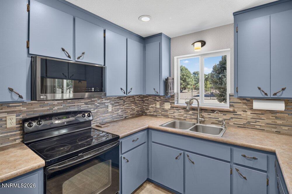 2291 Empire Road Property Photo 15