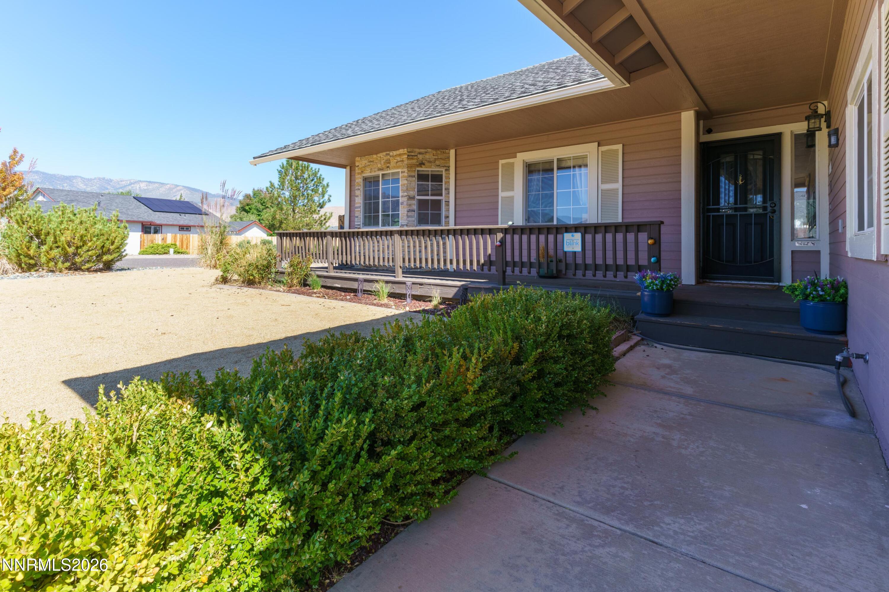 1020 Ridgeview Court Property Photo 2