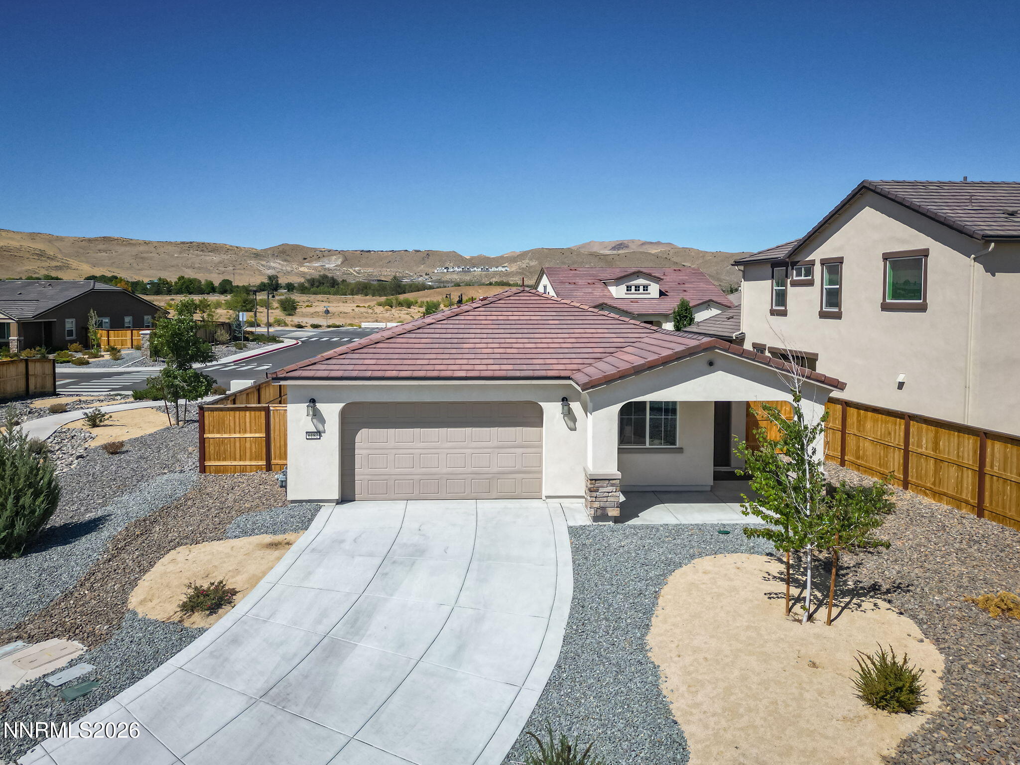 6182 Farm House Court Property Photo 2