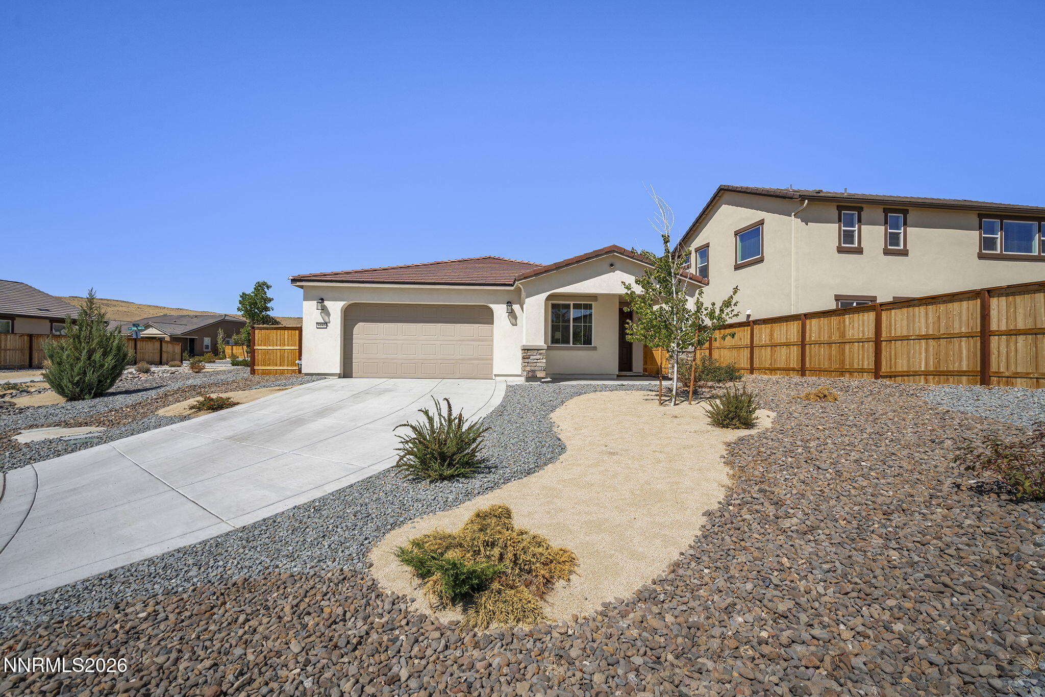6182 Farm House Court Property Photo 4