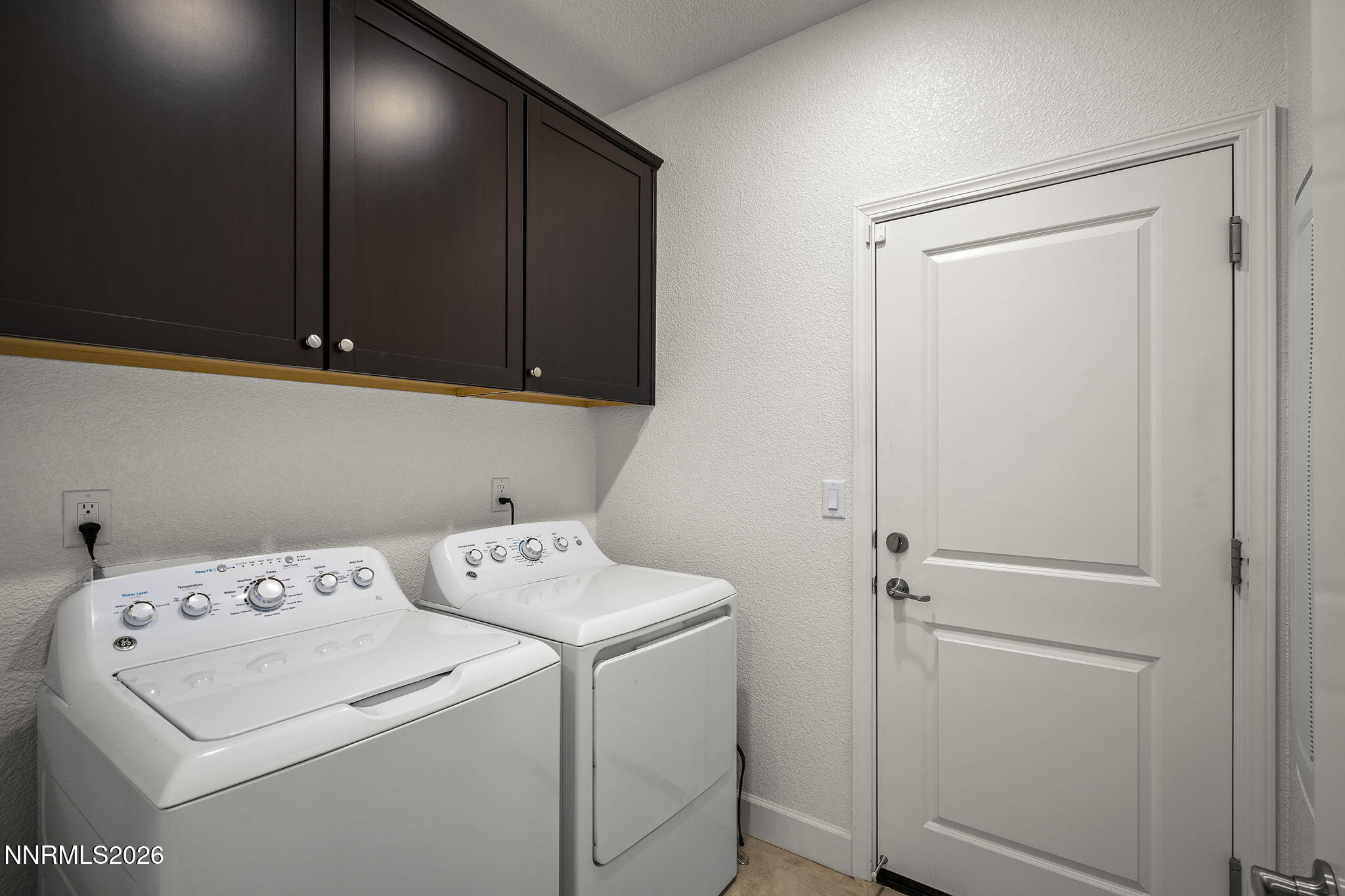 6182 Farm House Court Property Photo 26