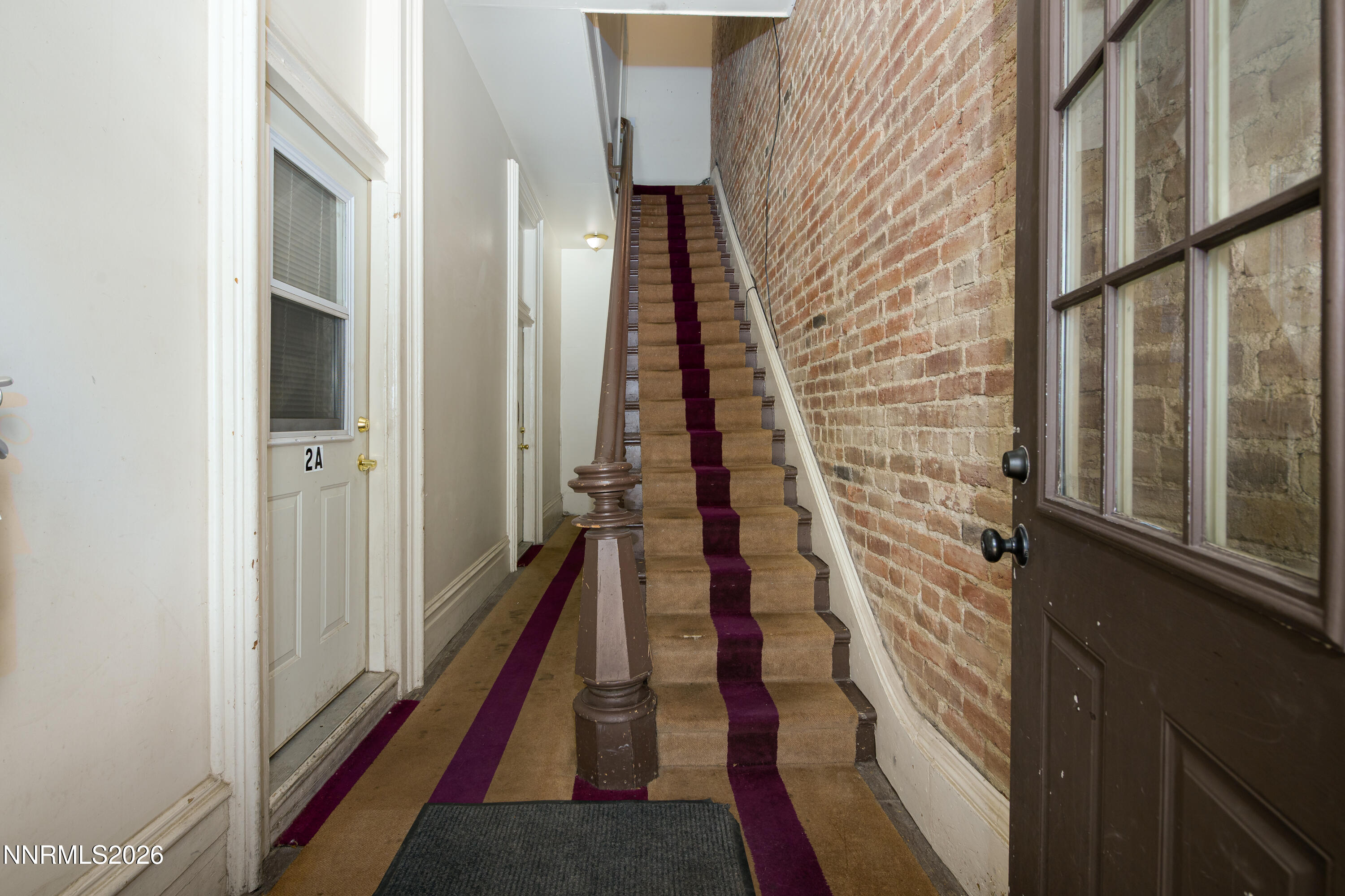 121 S B Street Property Photo 3