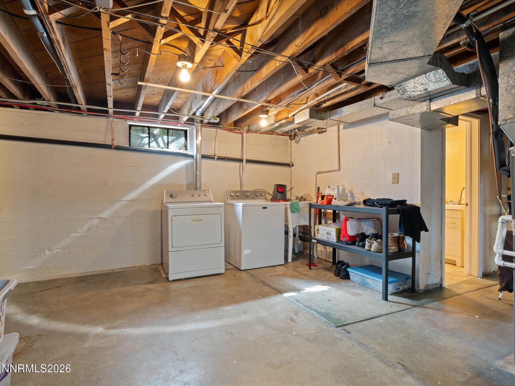 341 W Arroyo Street Property Photo 22