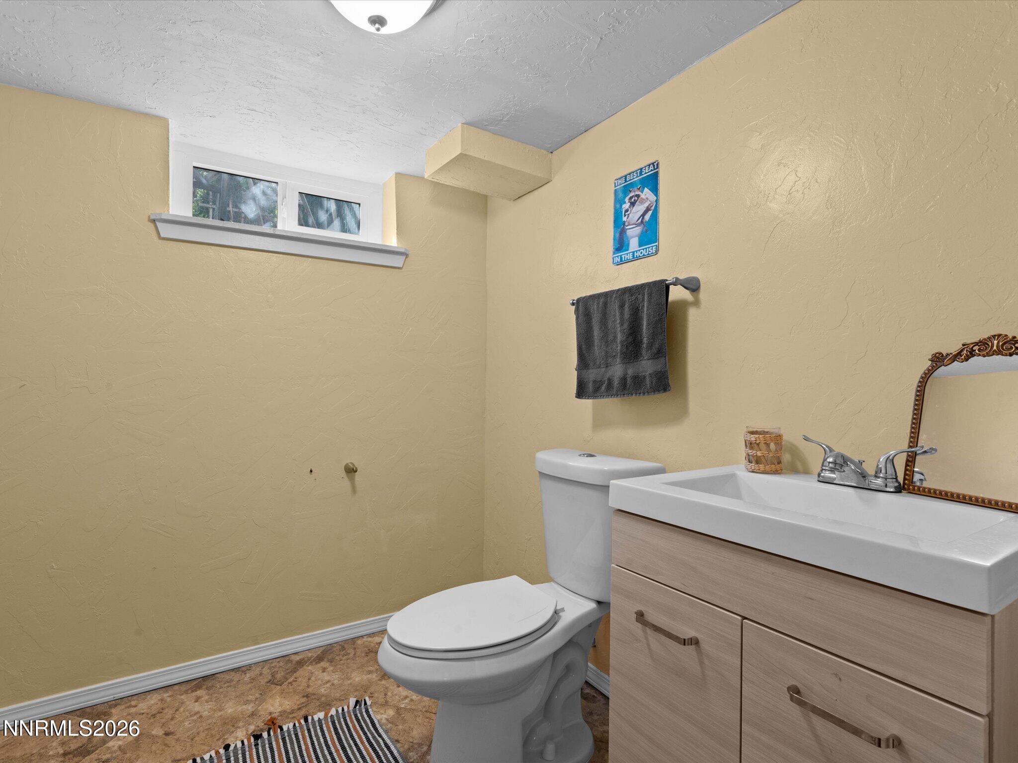 341 W Arroyo Street Property Photo 23
