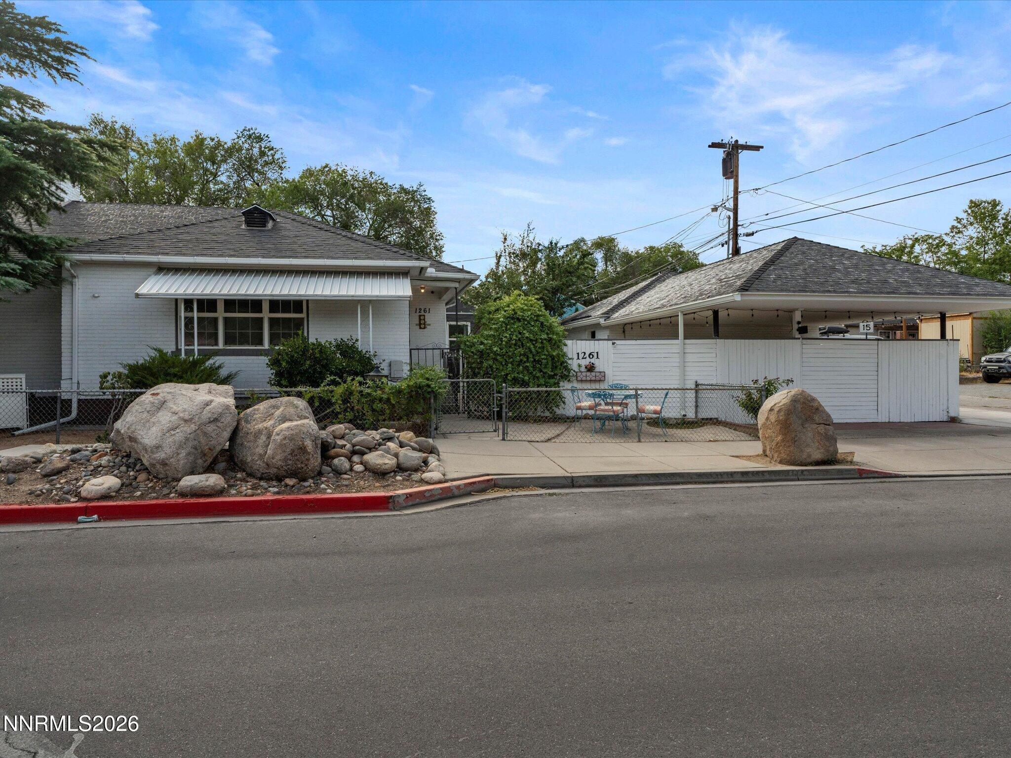 341 W Arroyo Street Property Photo 27