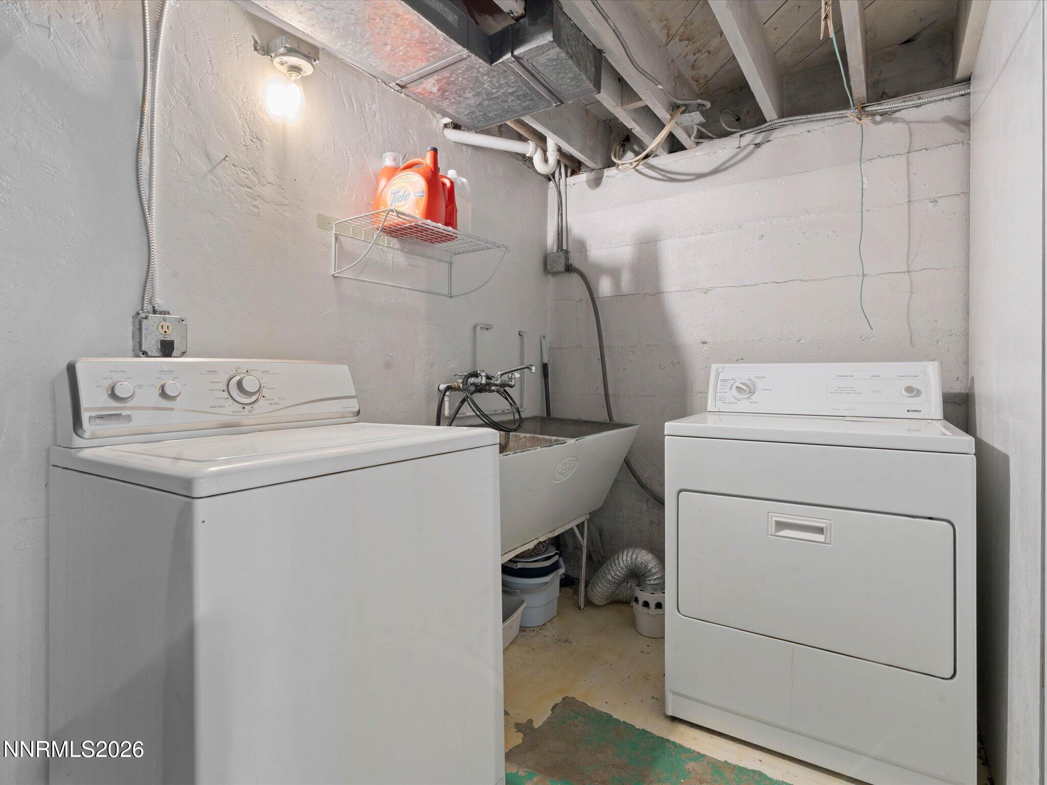 341 W Arroyo Street Property Photo 56