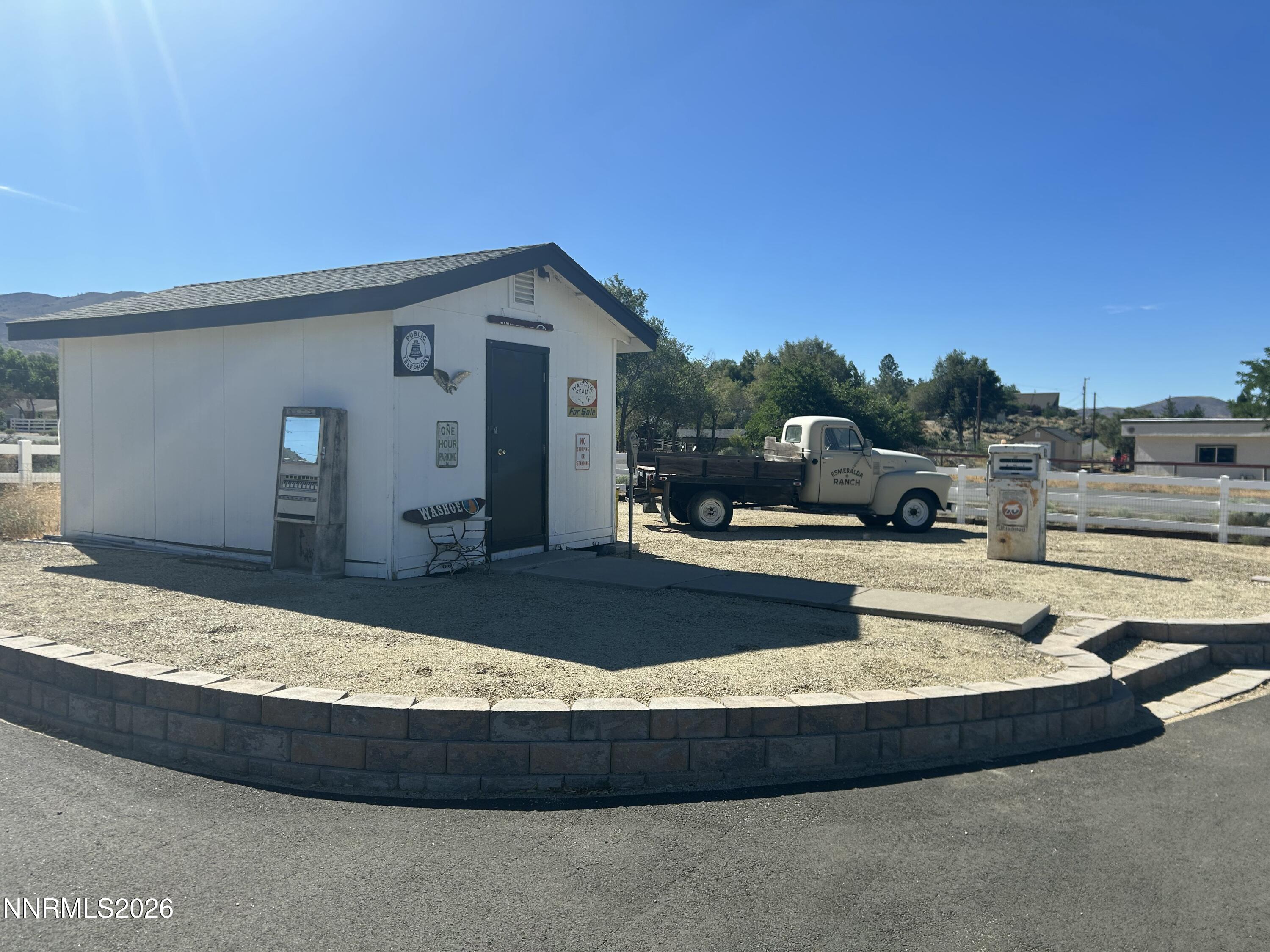 145 Esmeralda Drive Property Photo 13