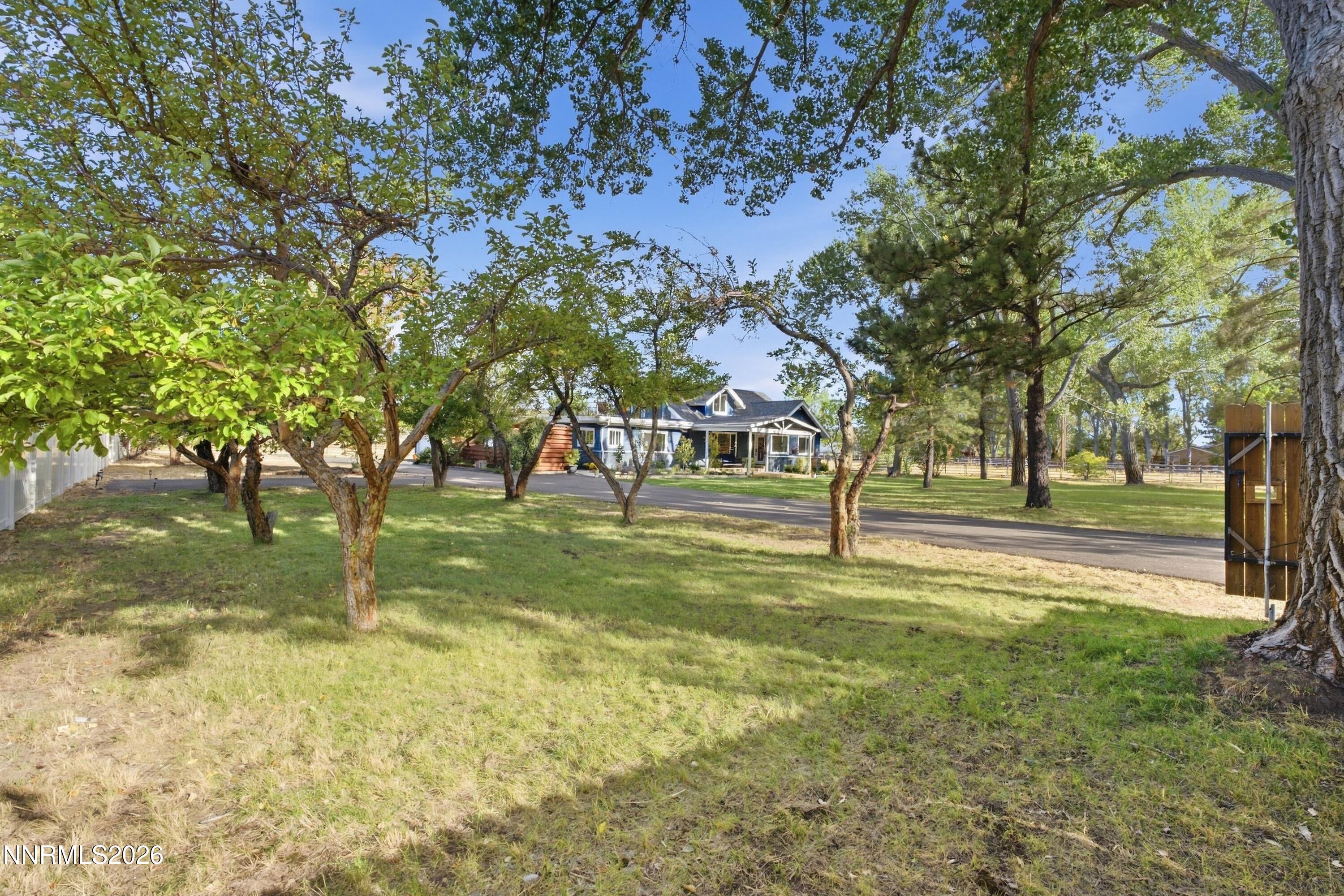 5750 Whitman Street Property Photo 6