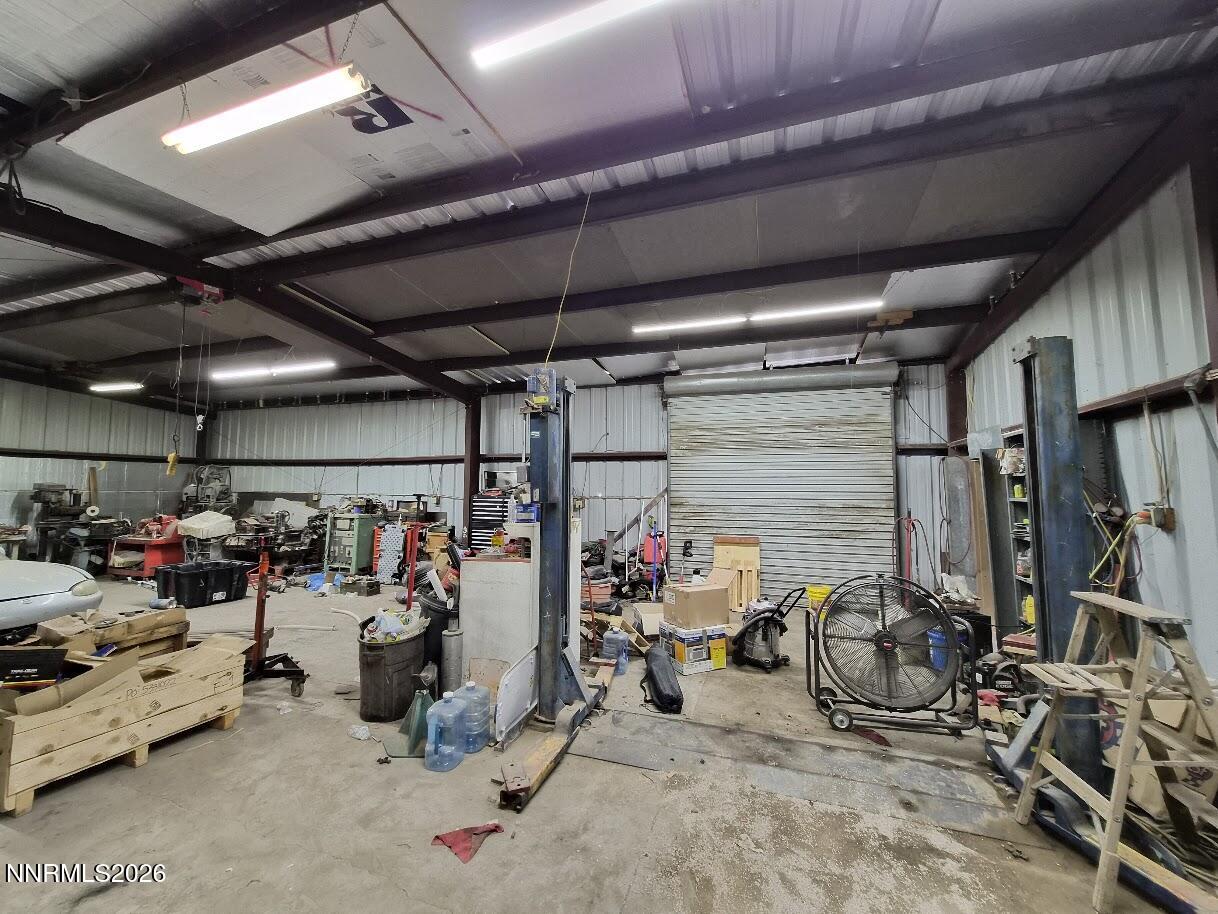 350 Vine Street Property Photo 28