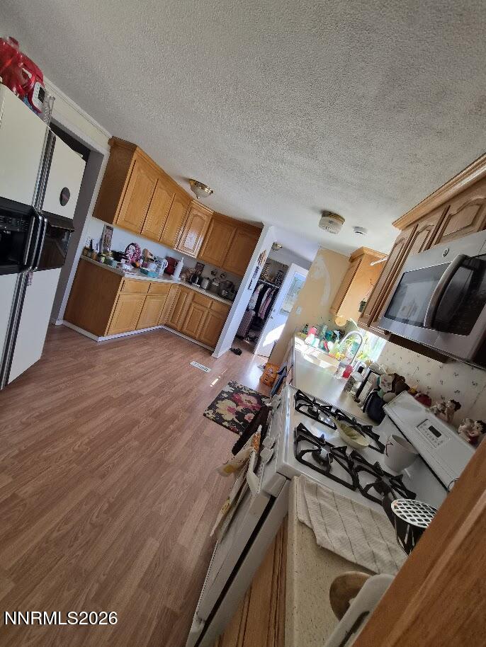 350 Vine Street Property Photo 32