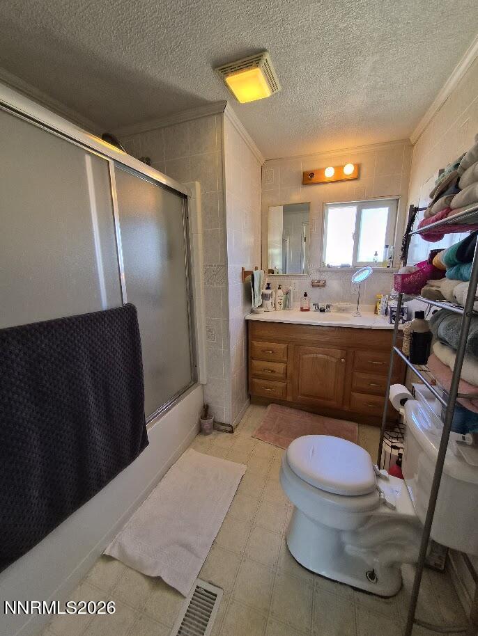 350 Vine Street Property Photo 37