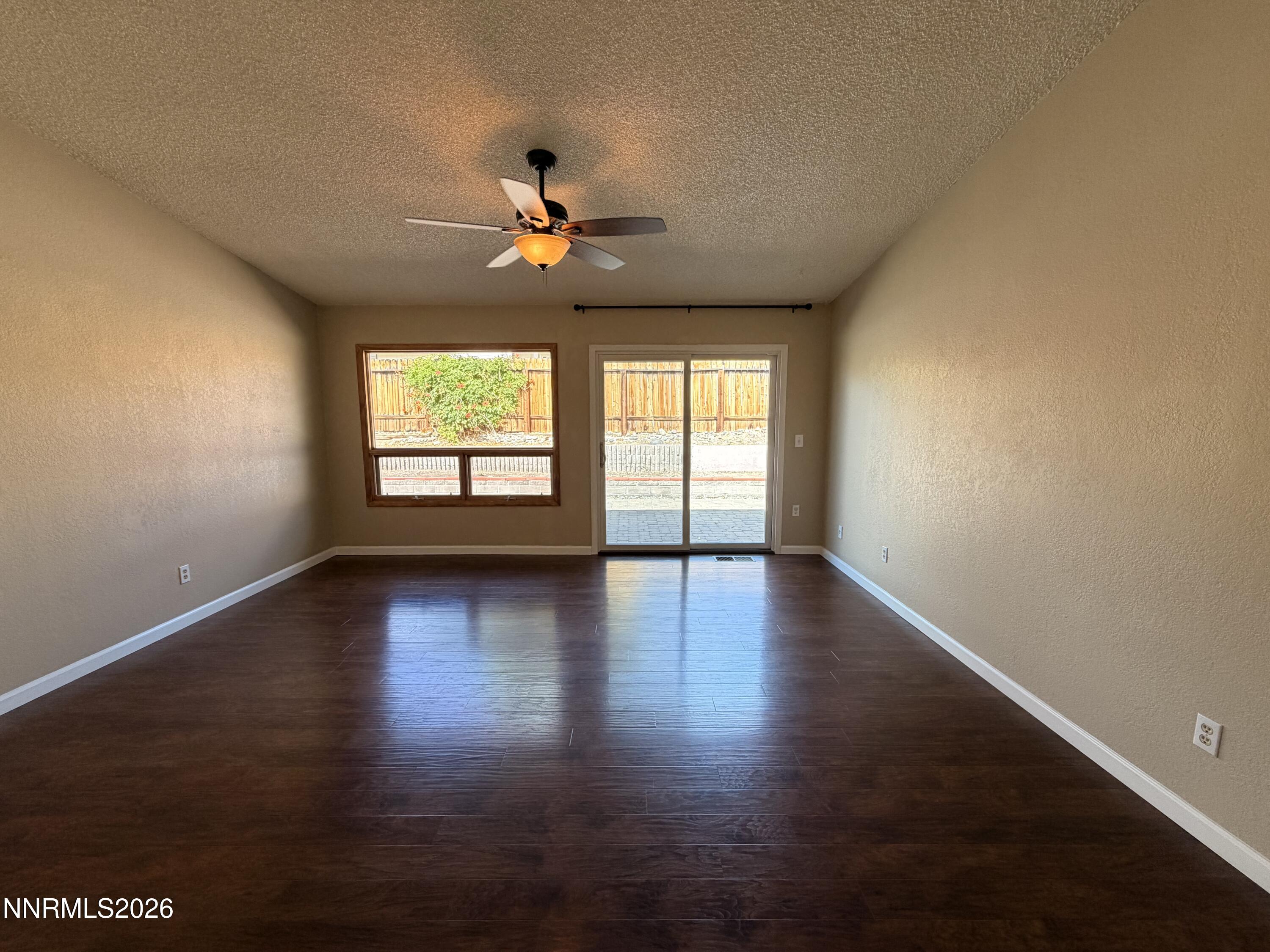 1076 Palmwood Drive Property Photo 3