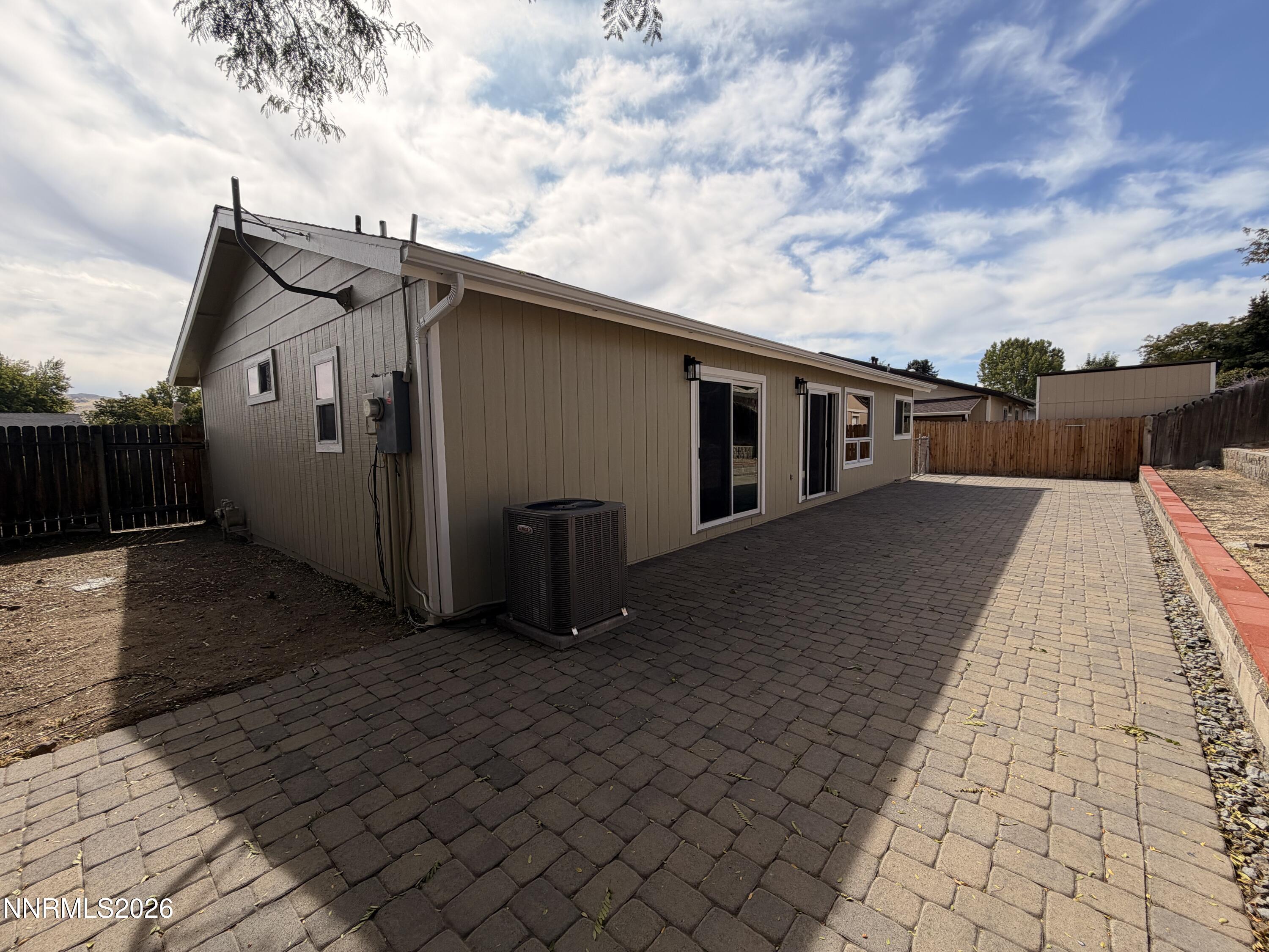 1076 Palmwood Drive Property Photo 23