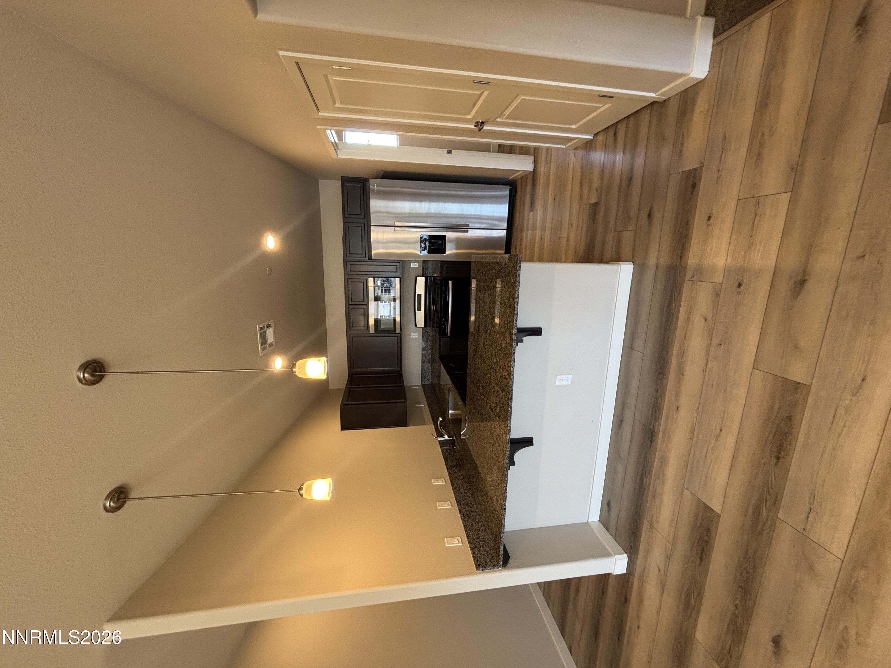 608 Crossing Circle Property Photo 15