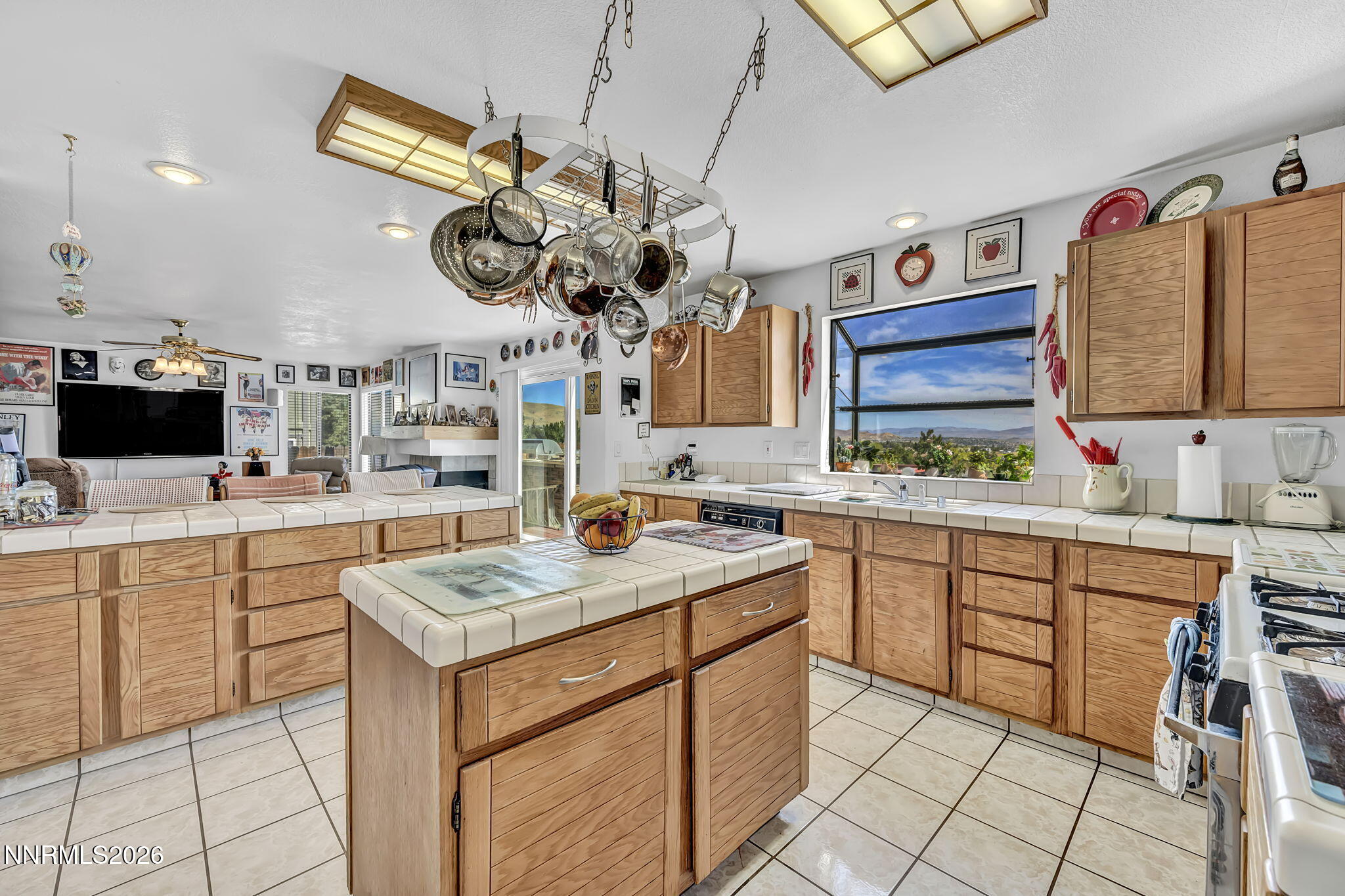 1790 Quail Run Road Property Photo 12