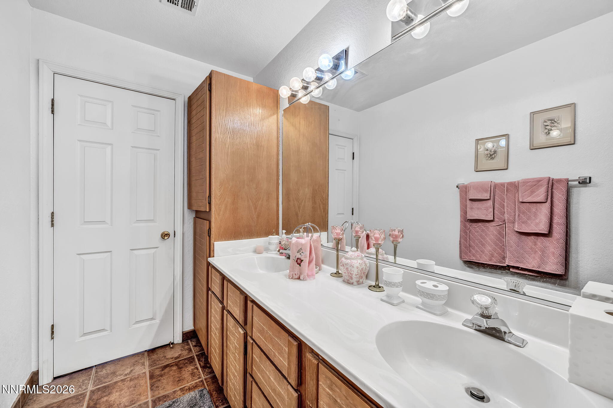 1790 Quail Run Road Property Photo 33