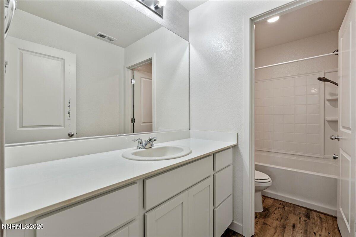 8879 Gazing Star Drive Property Photo 20