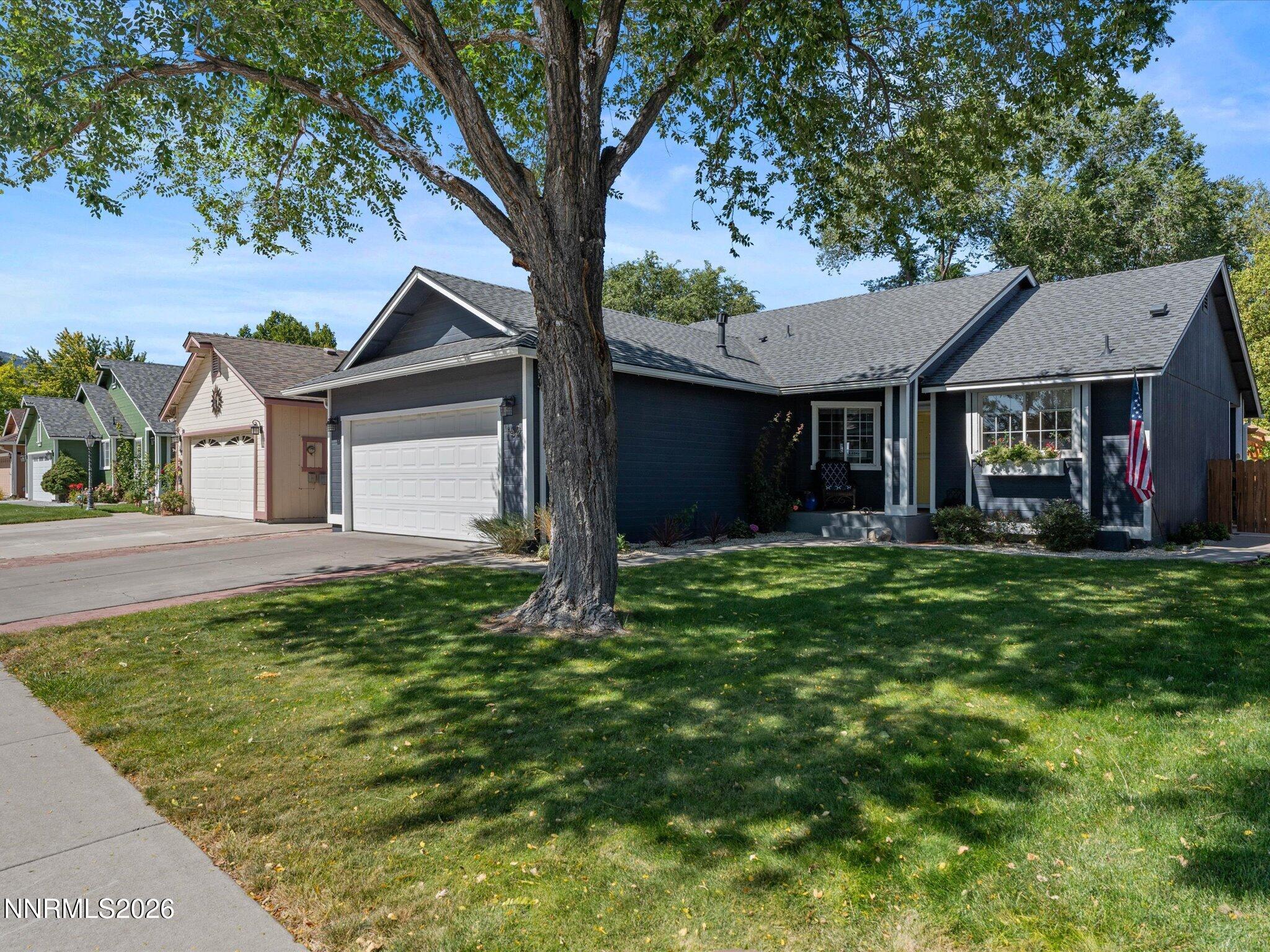 162 E Gardengate Way Property Photo 1