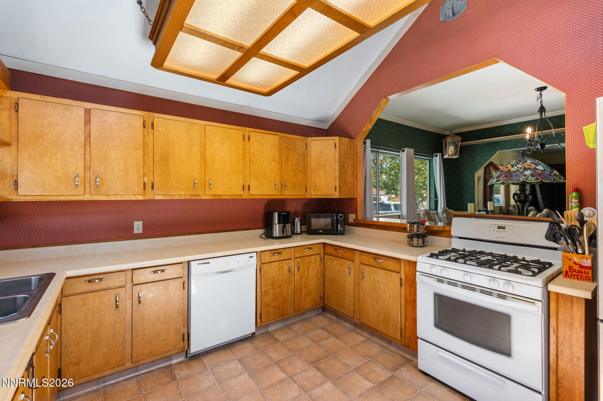 610 Humboldt Street Property Photo 20