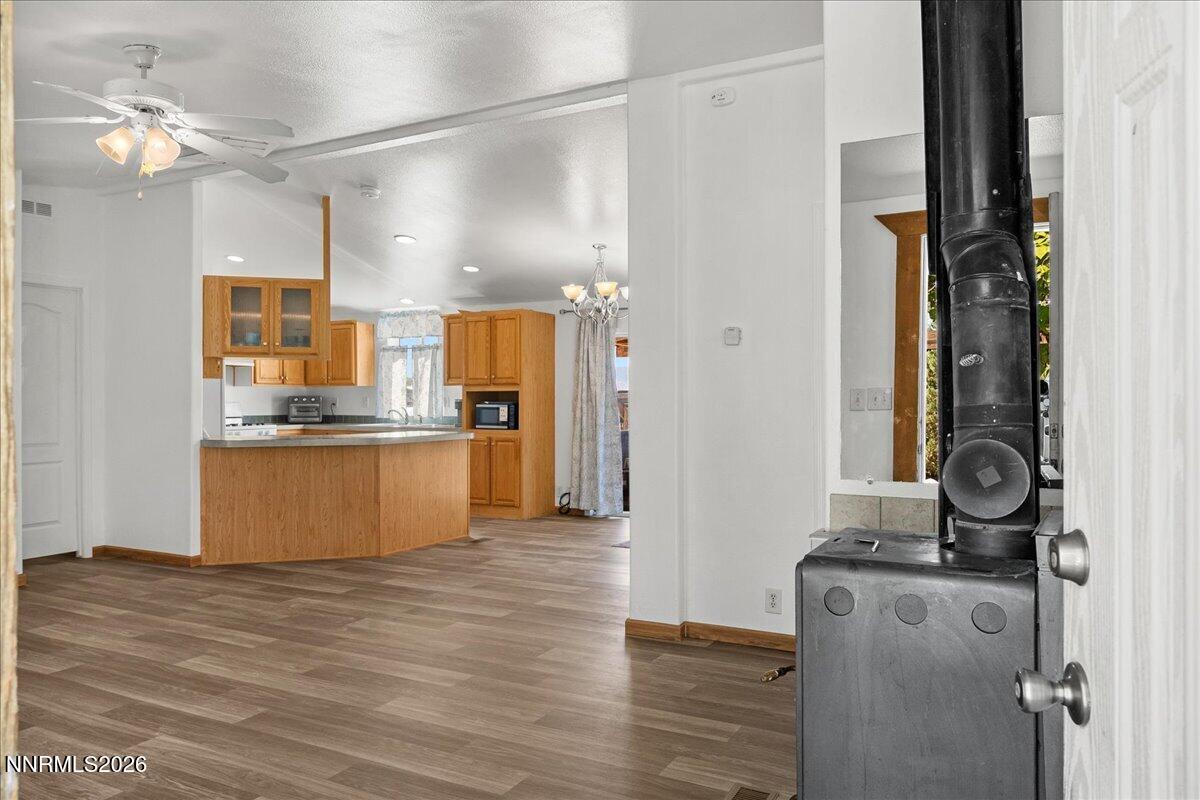1475 Banner Avenue Property Photo 5