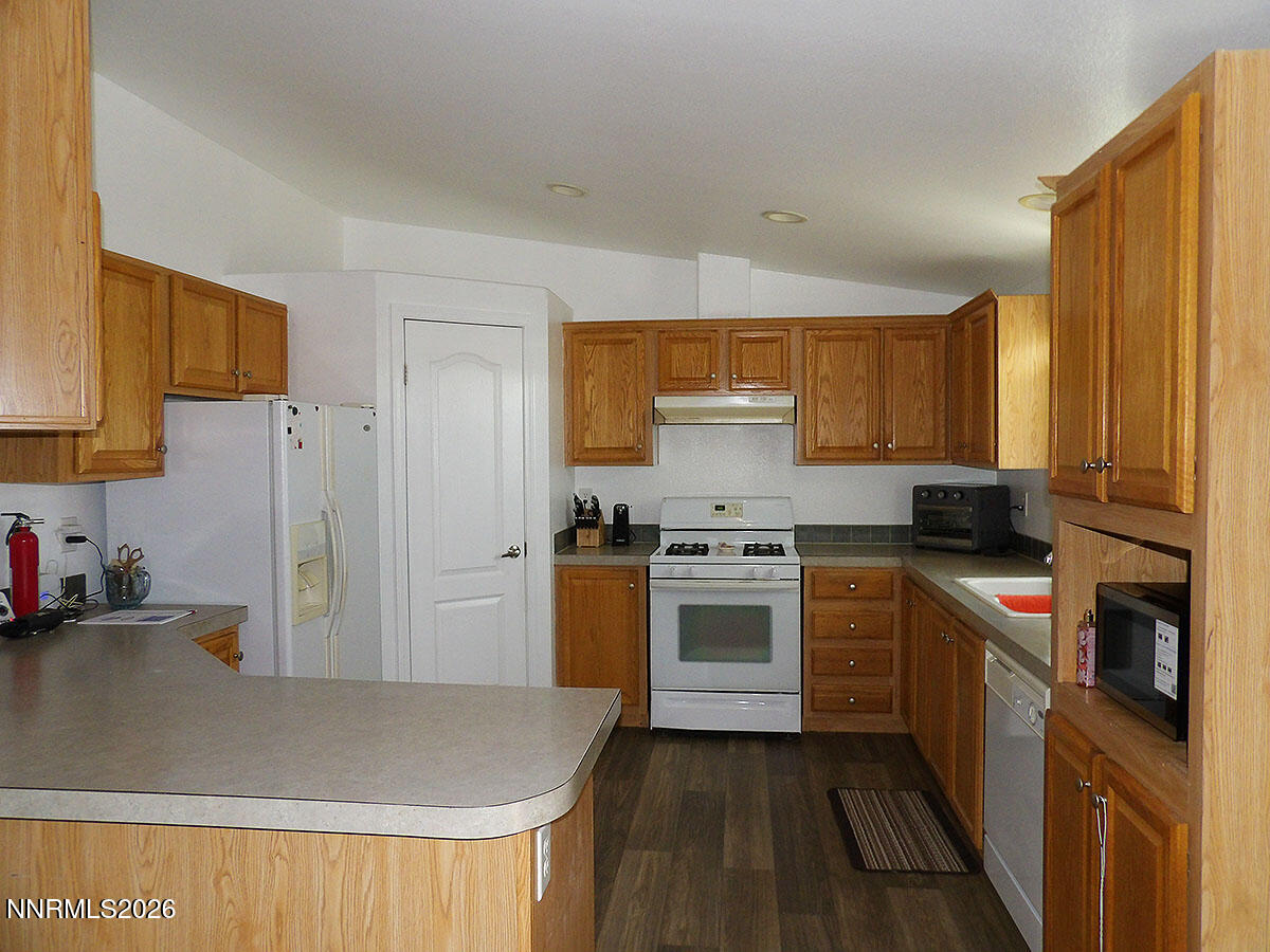 1475 Banner Avenue Property Photo 7