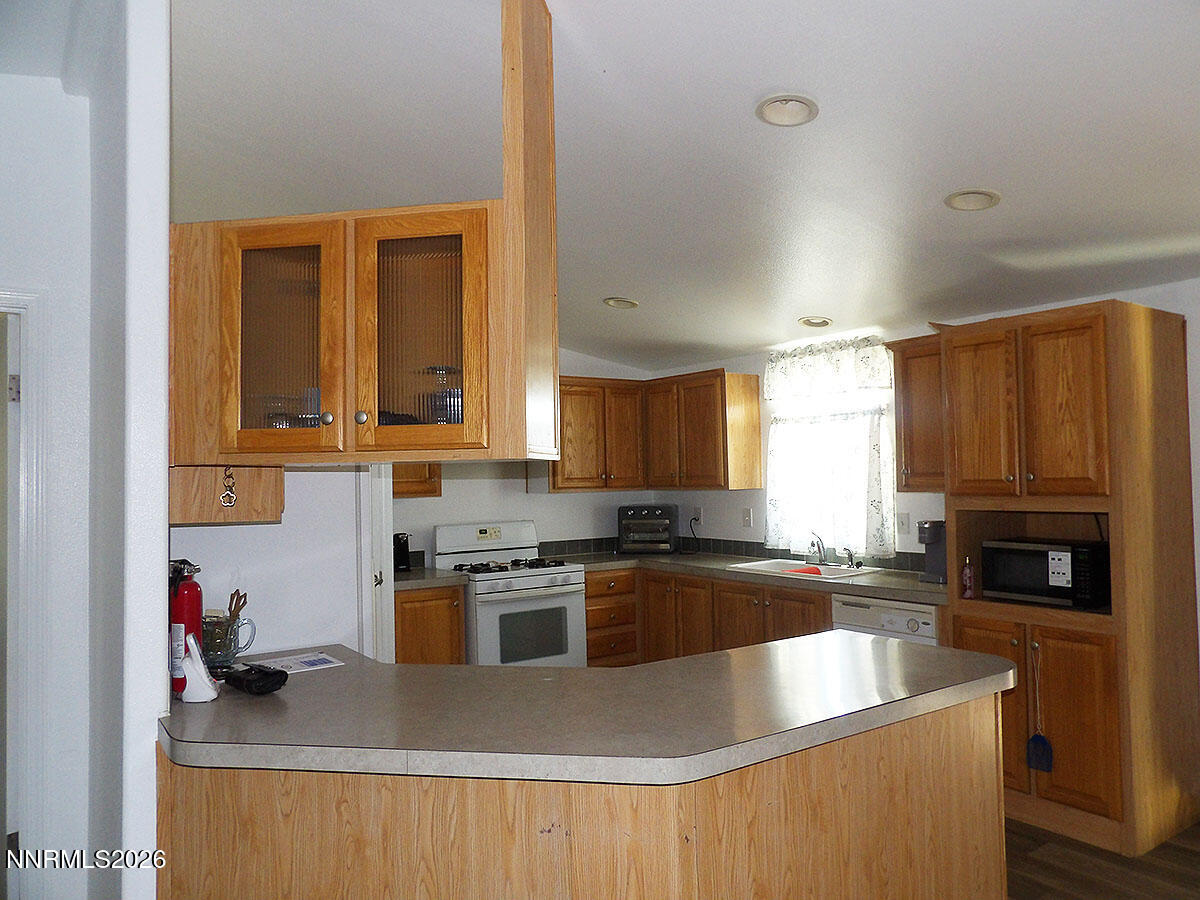 1475 Banner Avenue Property Photo 9