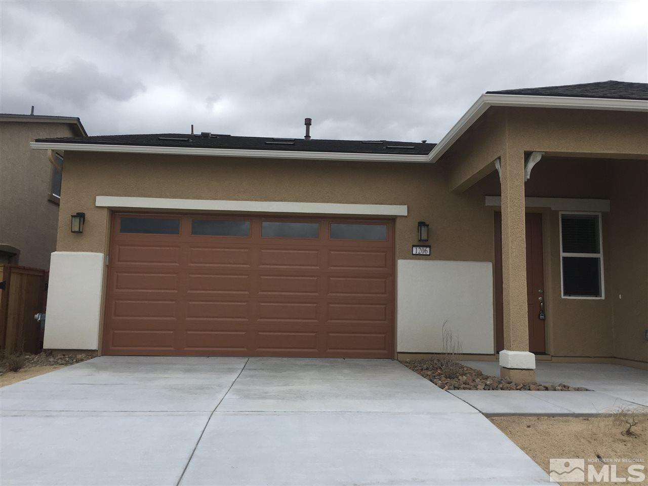 1206 Silver Coyote Drive Property Photo 1