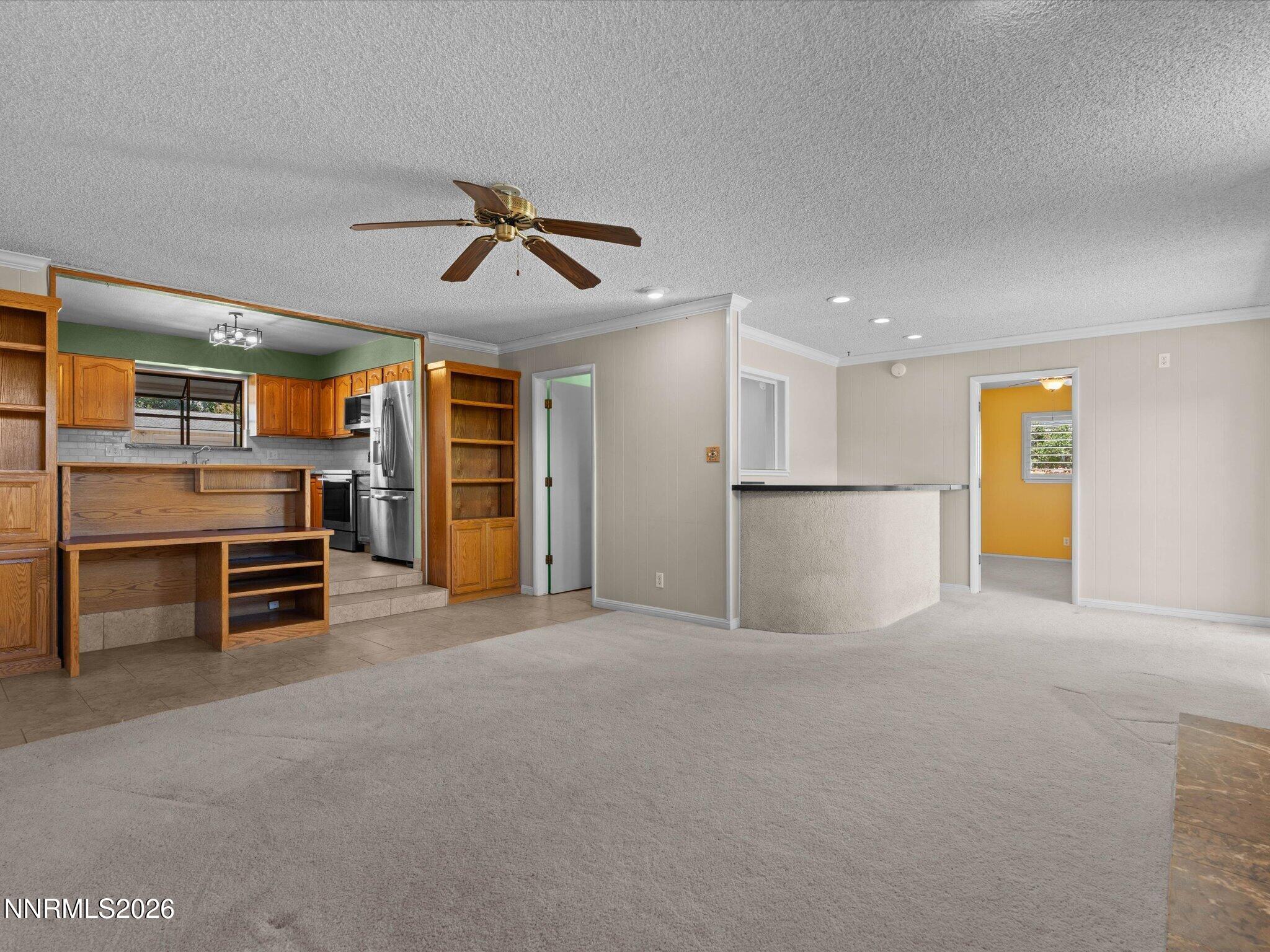 13005 South Hills Drive Property Photo 9