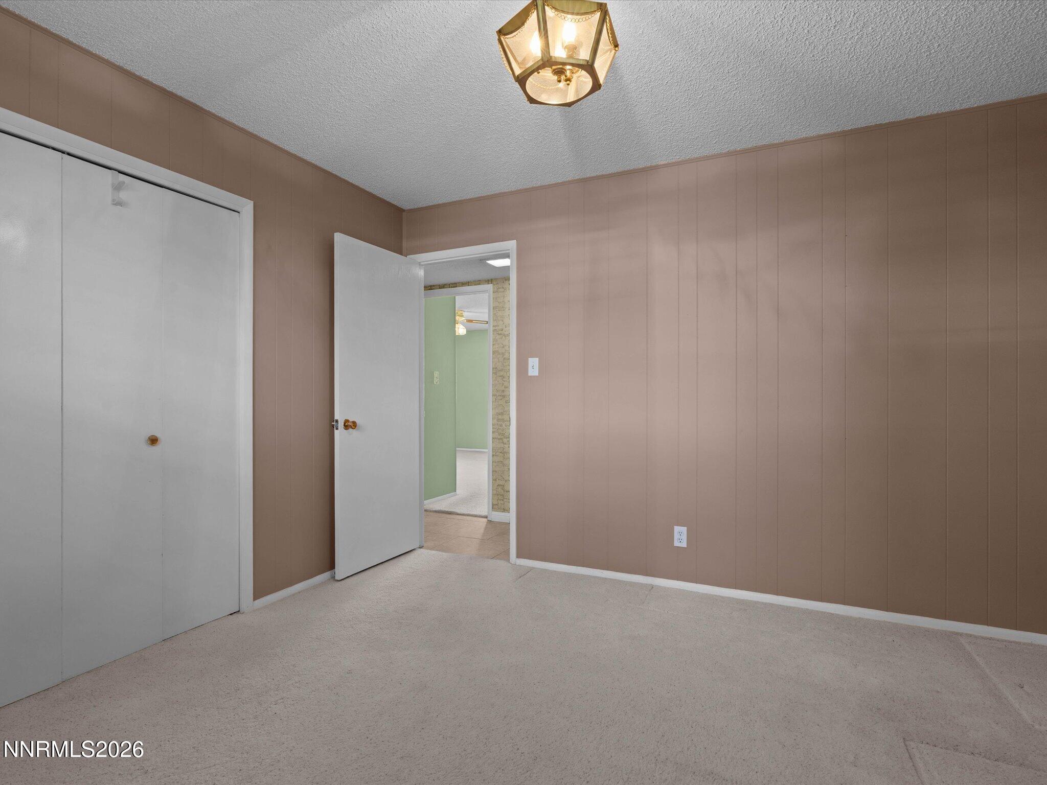 13005 South Hills Drive Property Photo 22