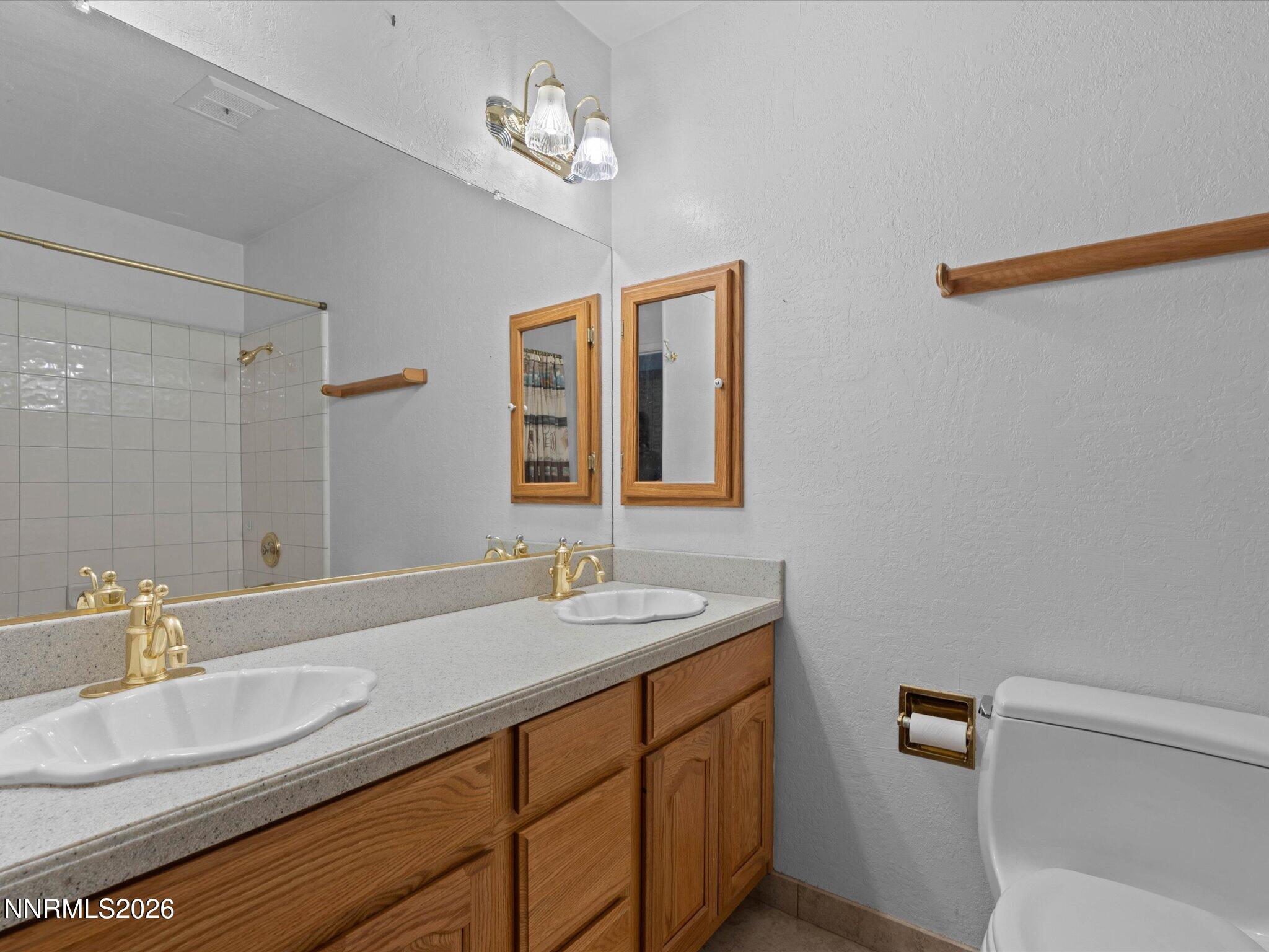 13005 South Hills Drive Property Photo 24