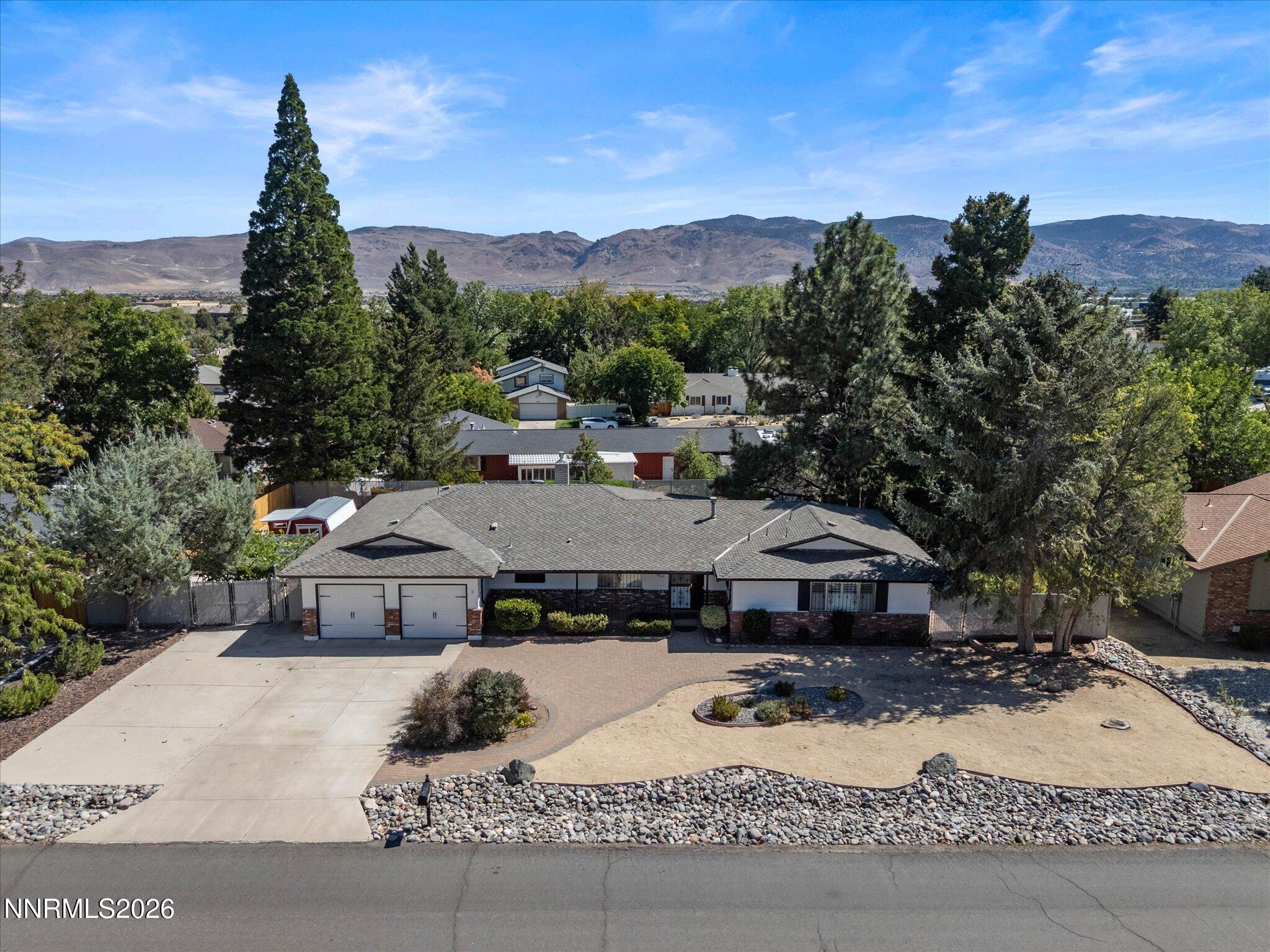 13005 South Hills Drive Property Photo 44