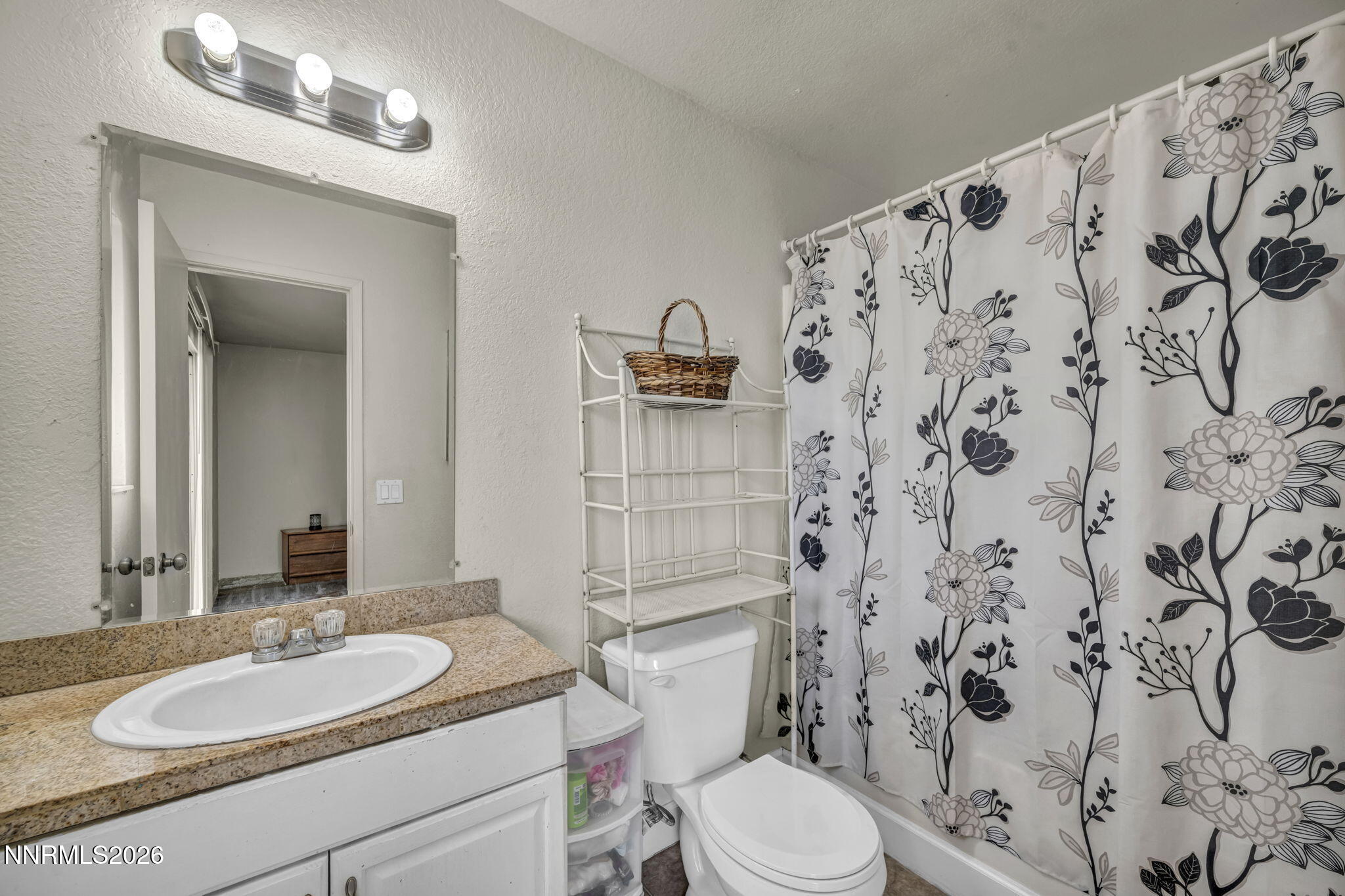 710 Addler Road Property Photo 18