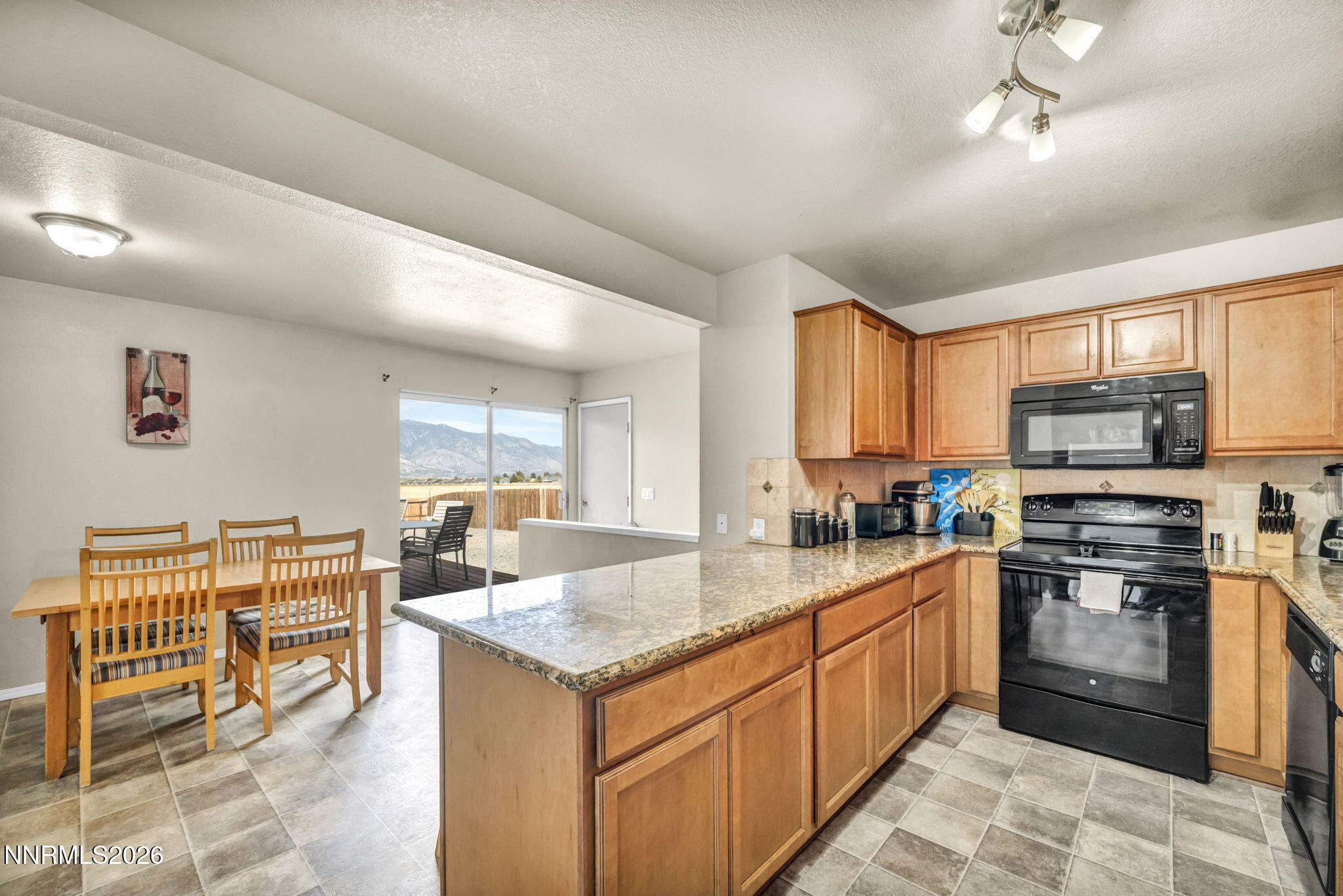 710 Addler Road Property Photo 23