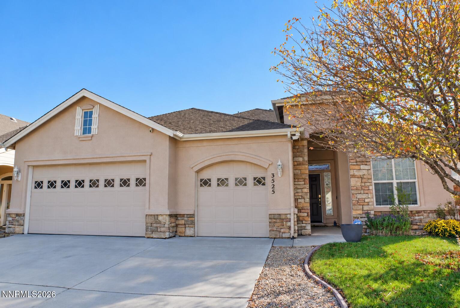 3525 Silverado Drive Property Photo 1