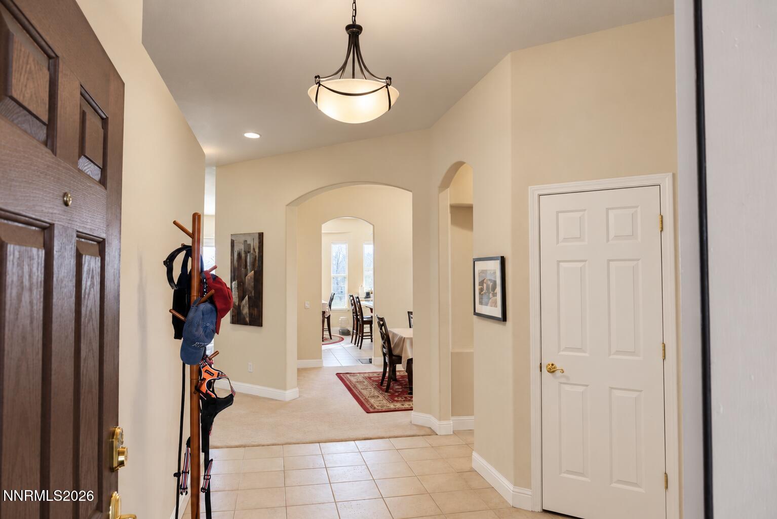 3525 Silverado Drive Property Photo 4