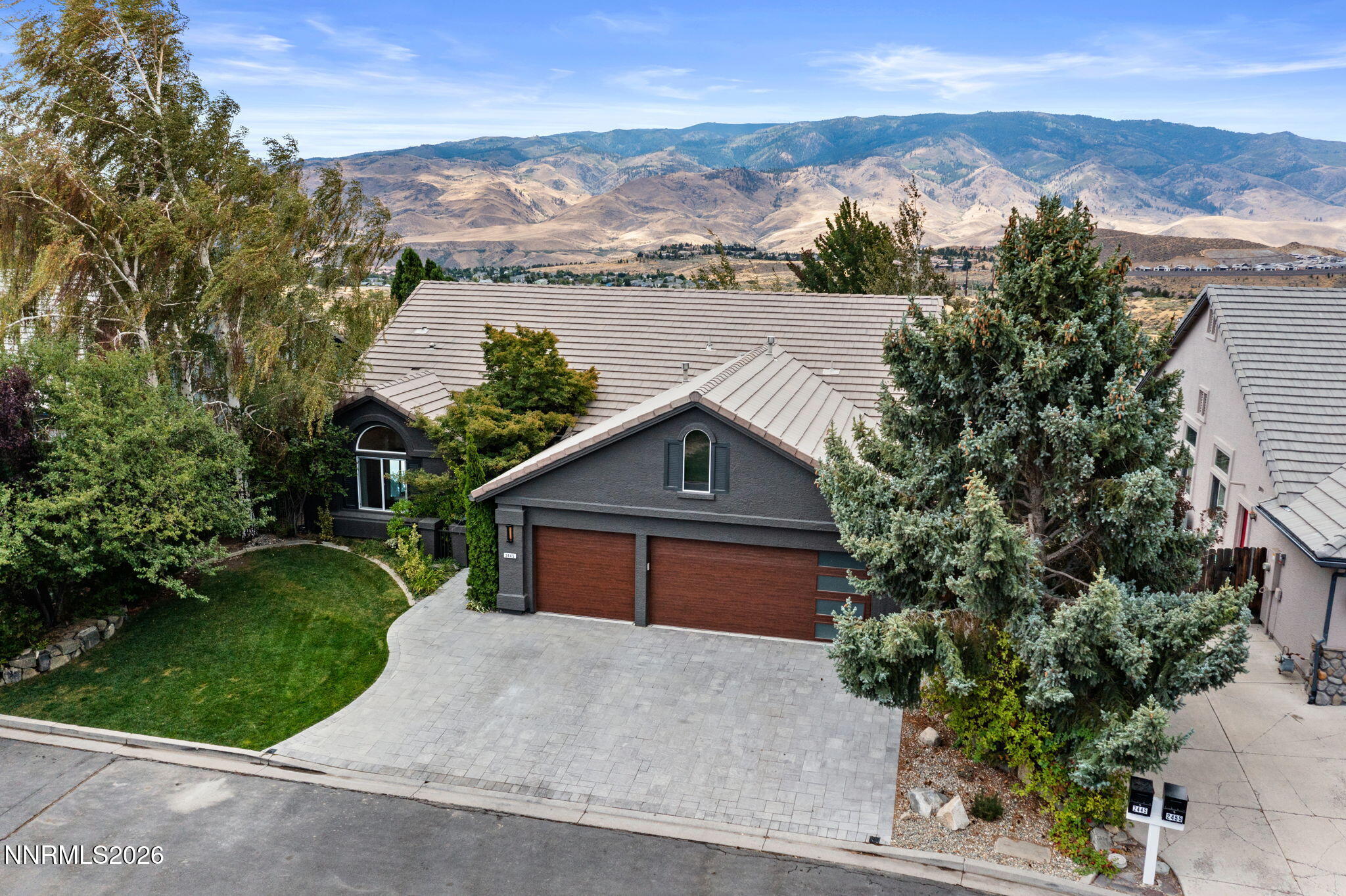 2445 Sand Wedge Lane Property Photo 3