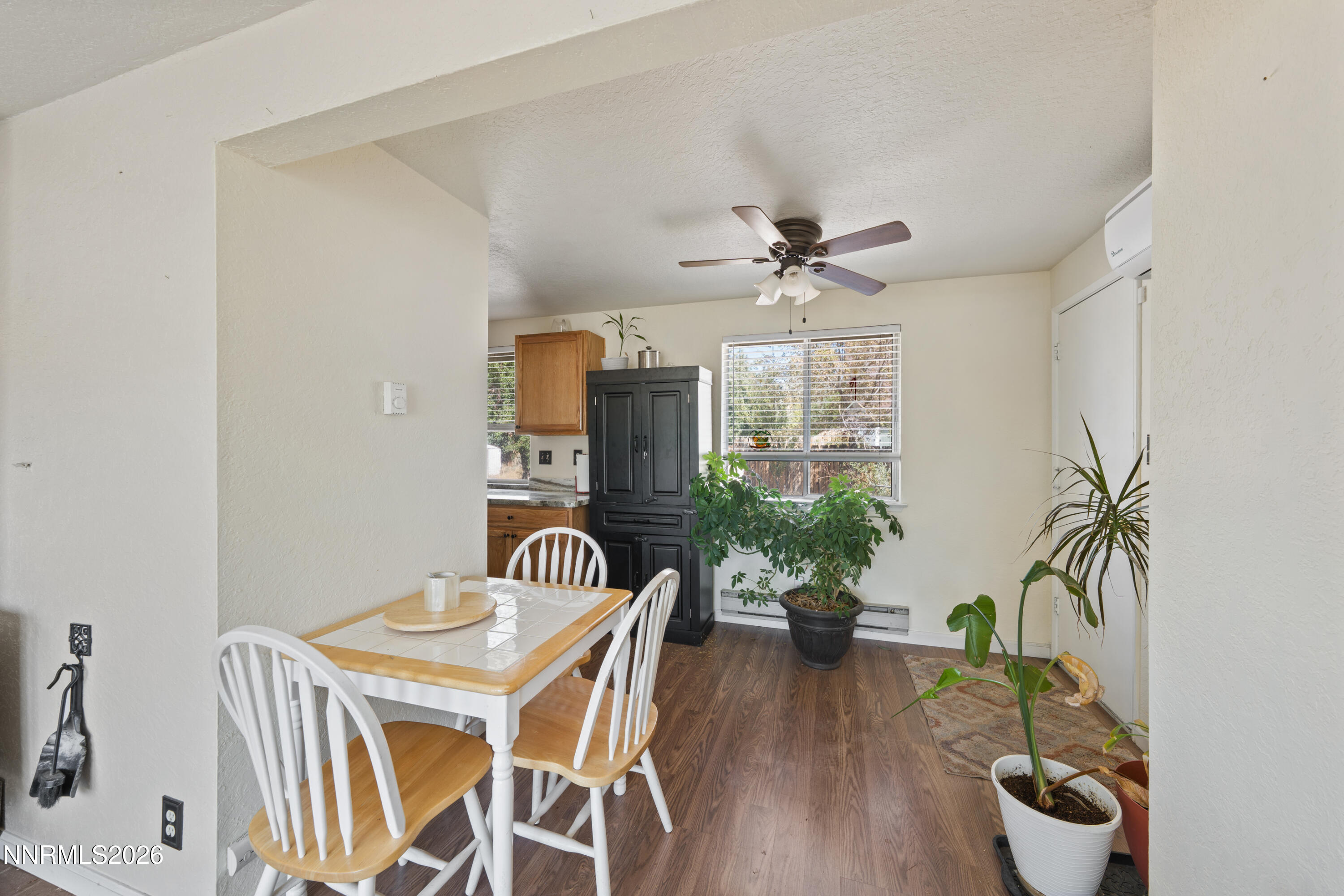 3565 Brant Street Property Photo 12