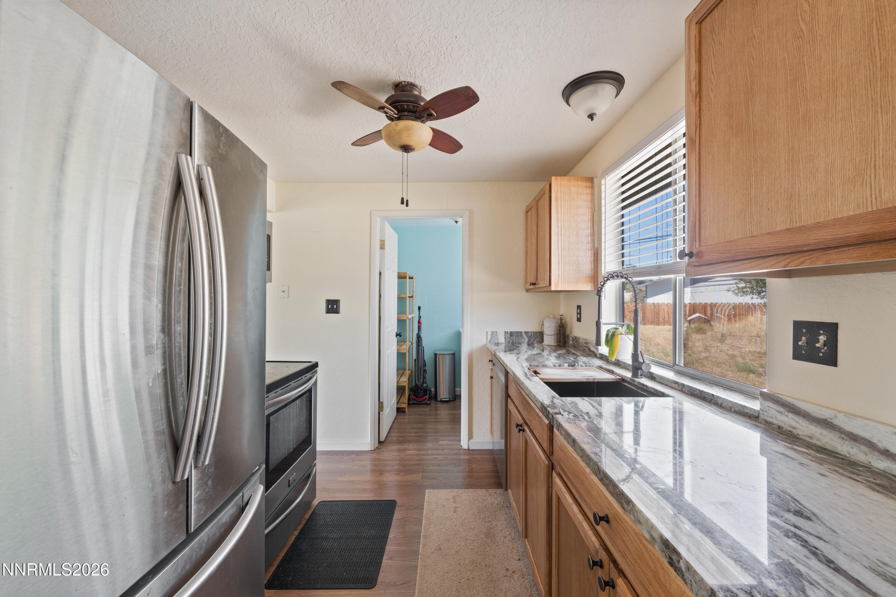 3565 Brant Street Property Photo 14