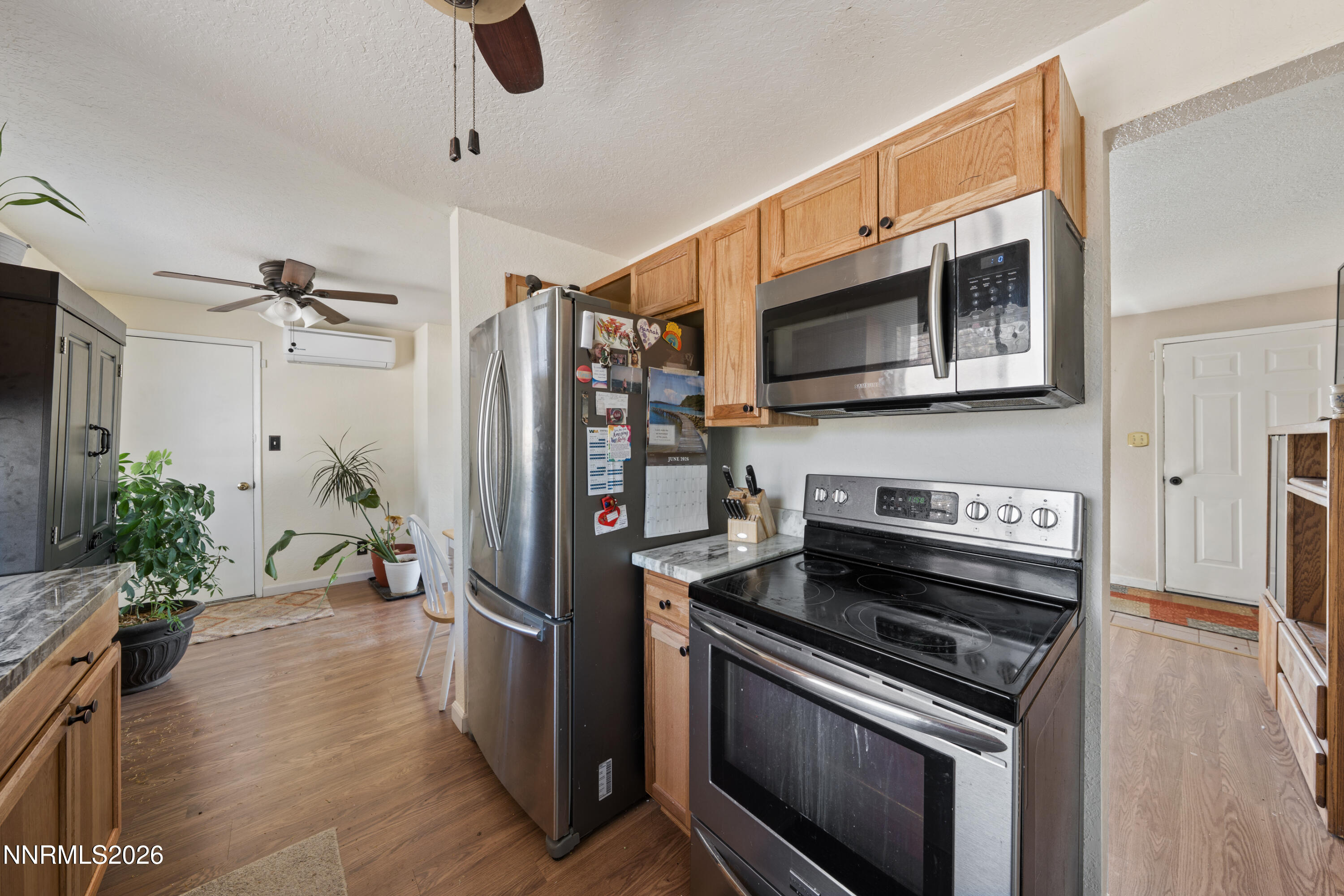 3565 Brant Street Property Photo 18