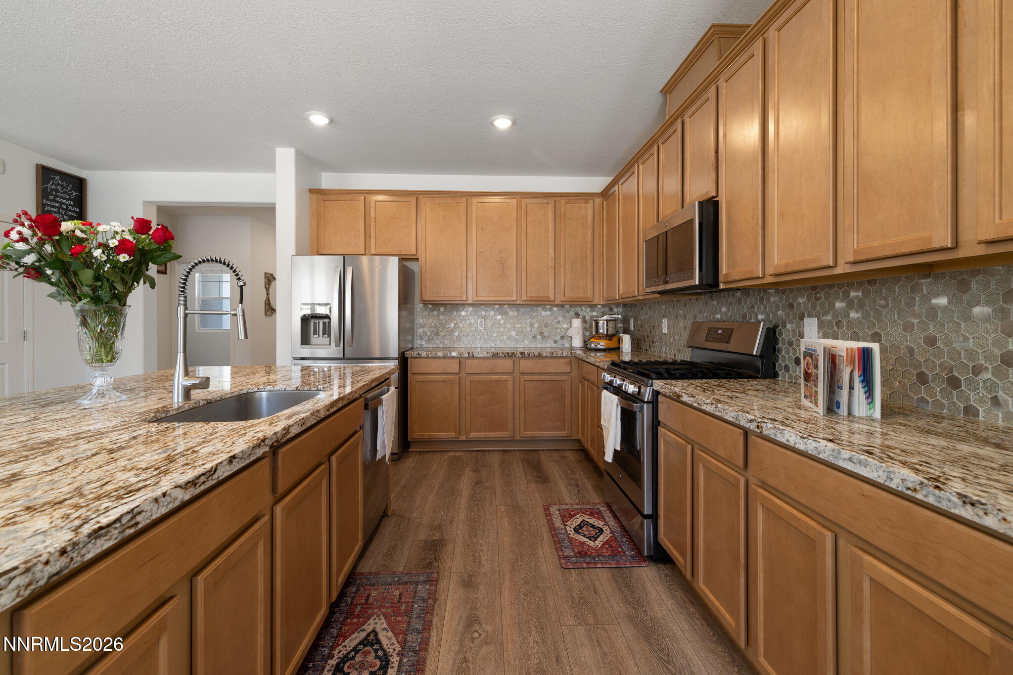 9319 Bay Court Property Photo 3
