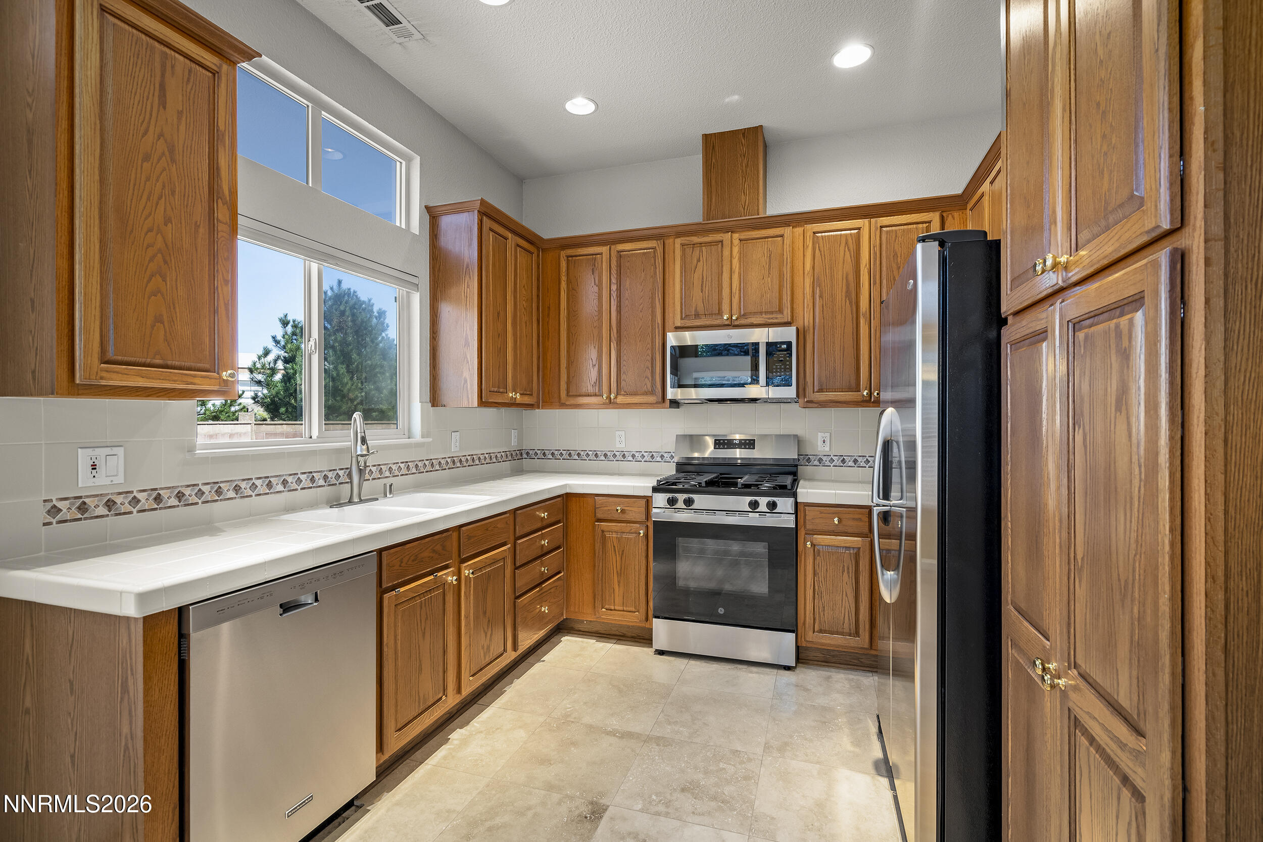 404 Sierra Leaf Circle Property Photo 11