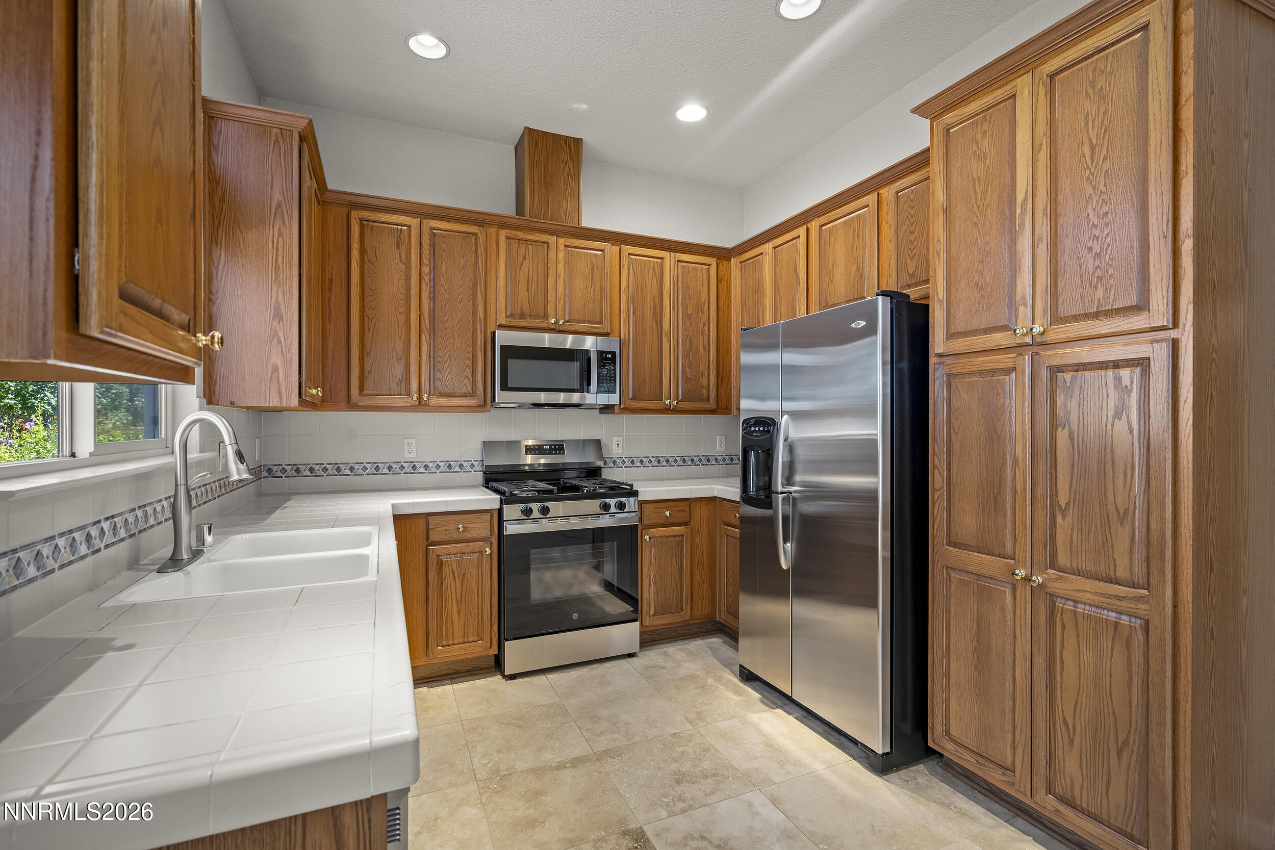 404 Sierra Leaf Circle Property Photo 13