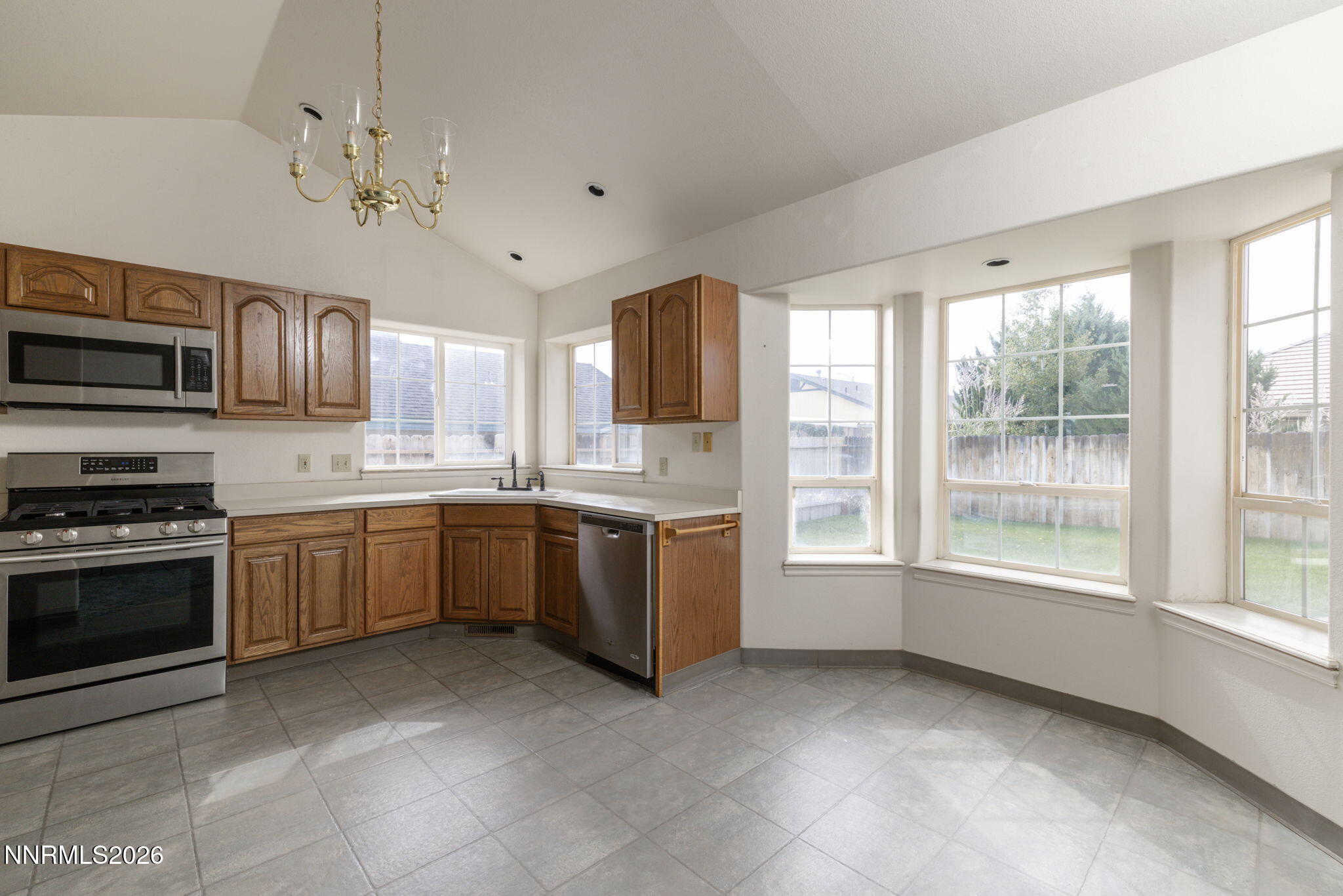1005 Rose Bud Way Property Photo 7