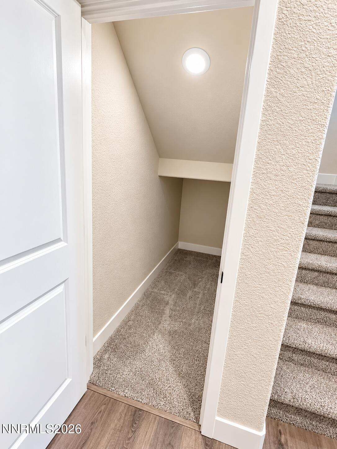 302 Cattail Circle Property Photo 8