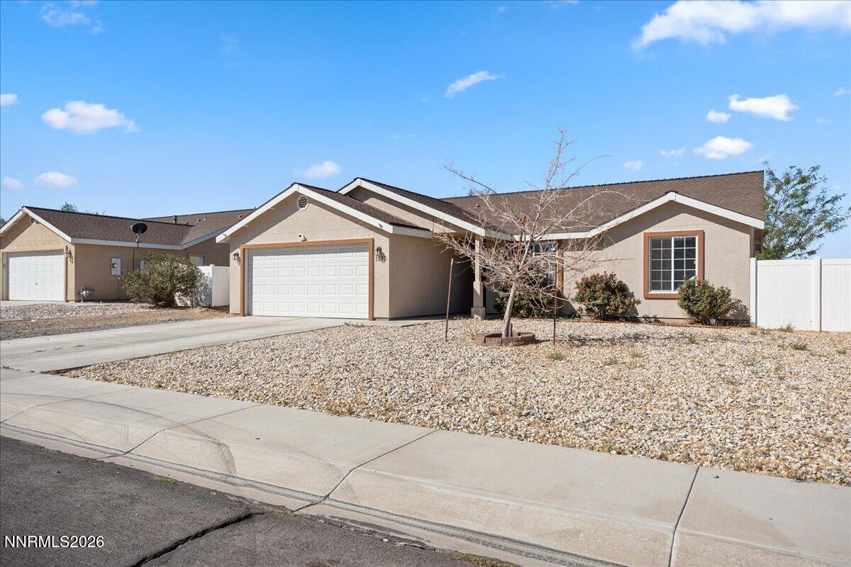 1342 White Bluffs Circle Property Photo 4