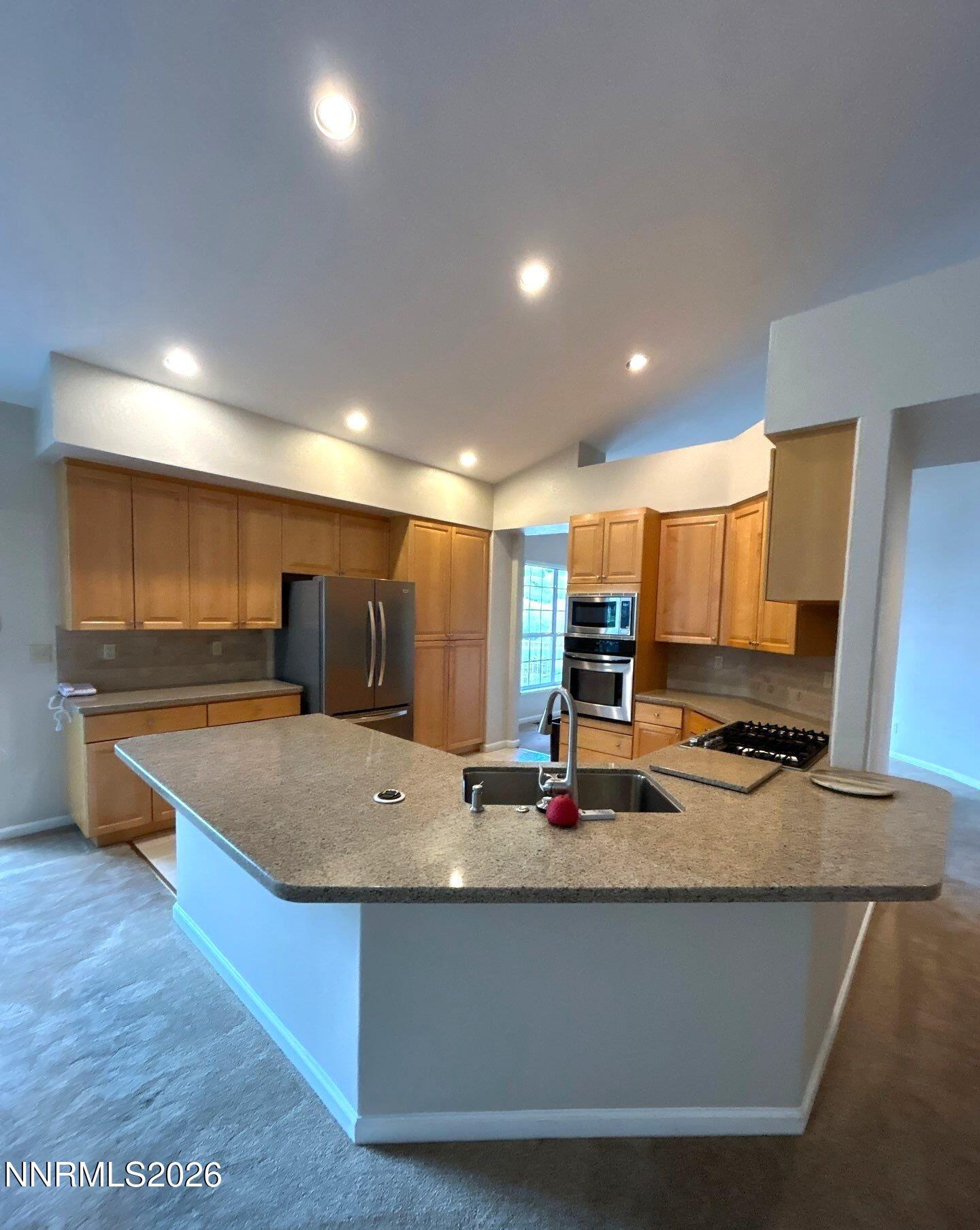 6176 Wycliffe Circle Property Photo 7