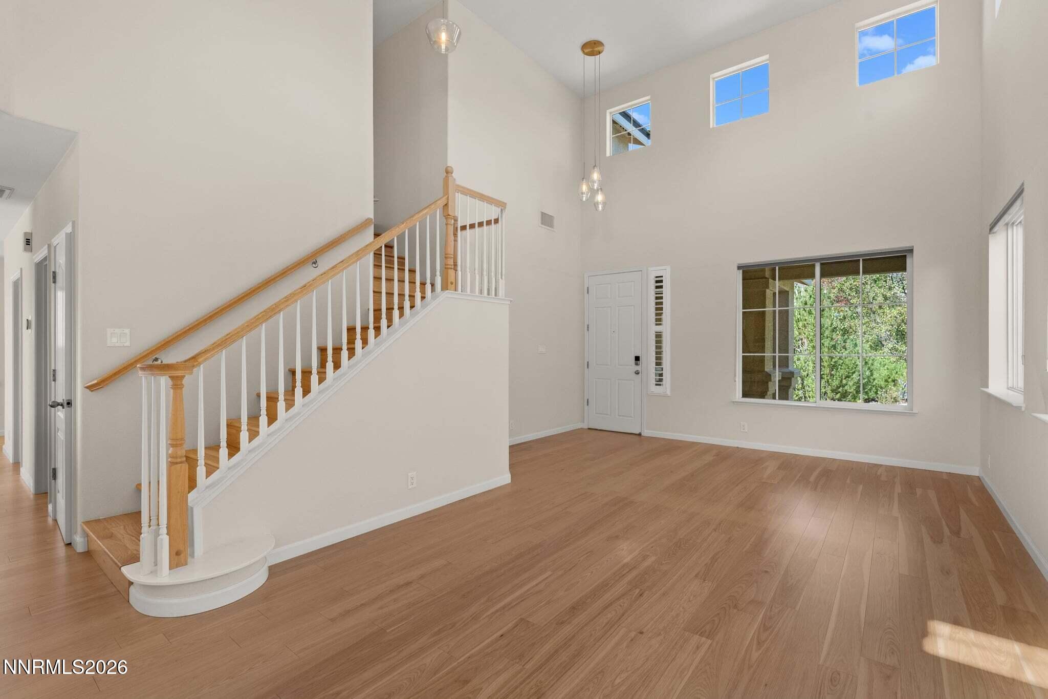 7230 Heritage Oaks Drive Property Photo 10
