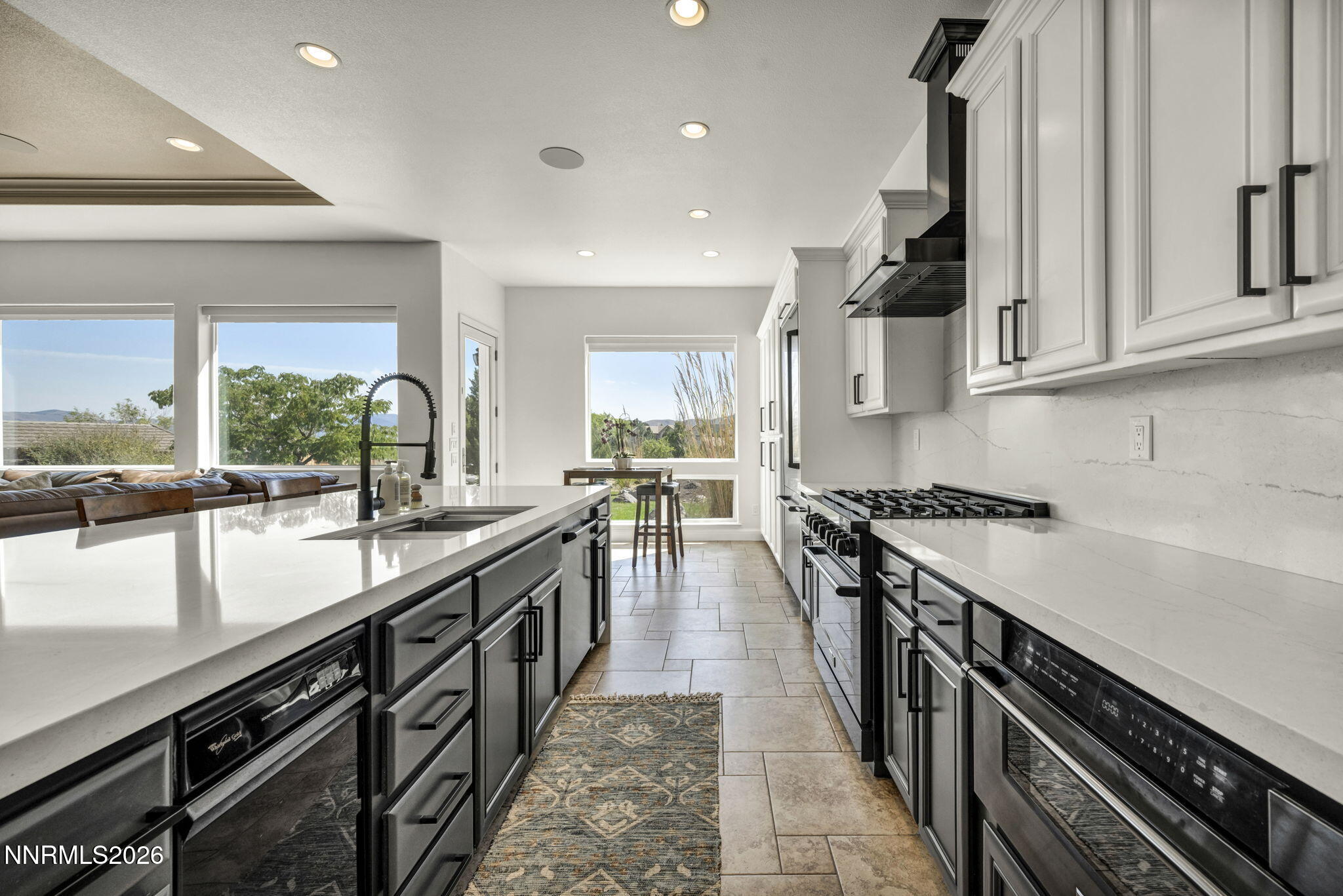 2786 Shadow Dancer Trail Property Photo 8
